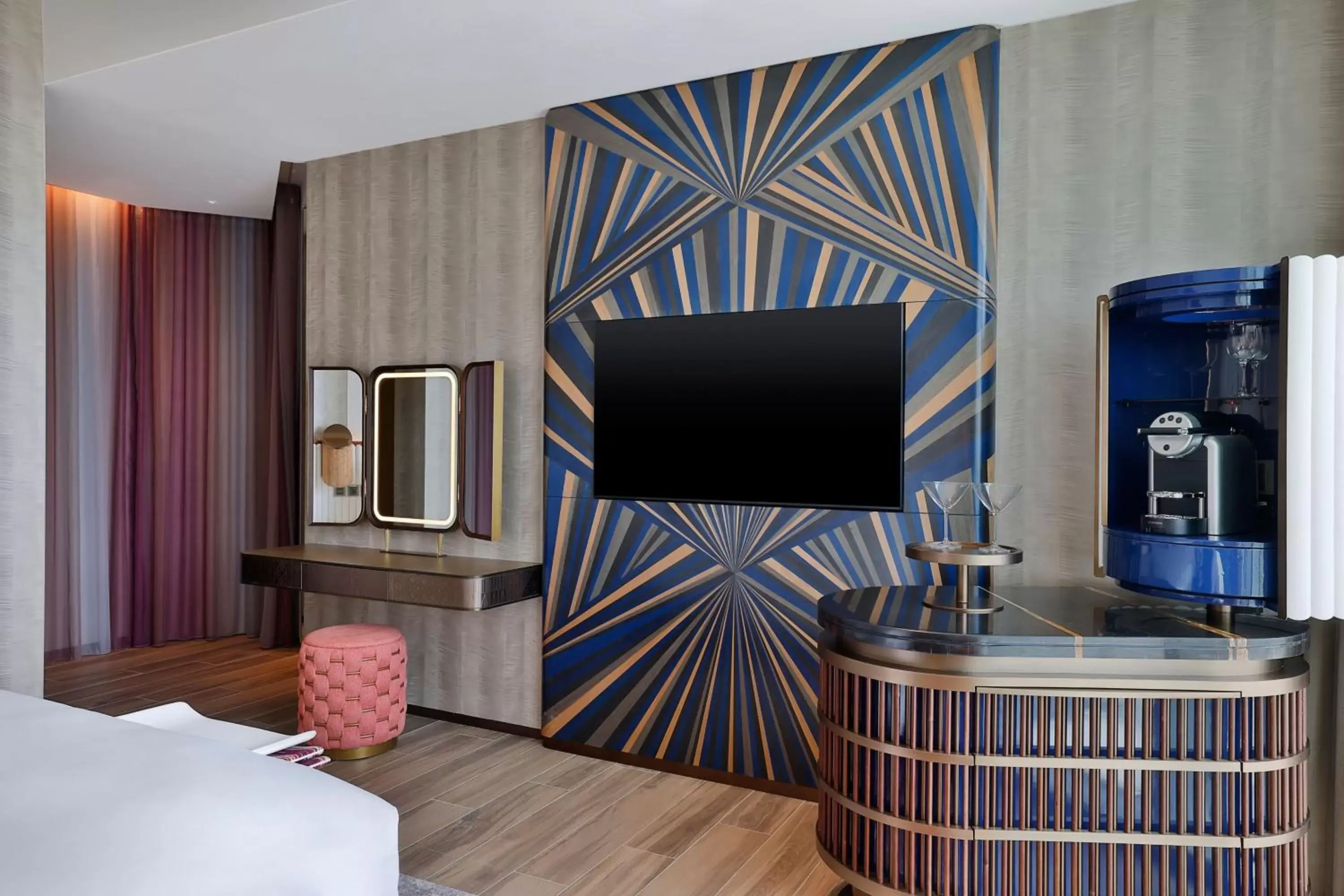 Bedroom, TV/Entertainment Center in W Dubai - Mina Seyahi, Adults Only