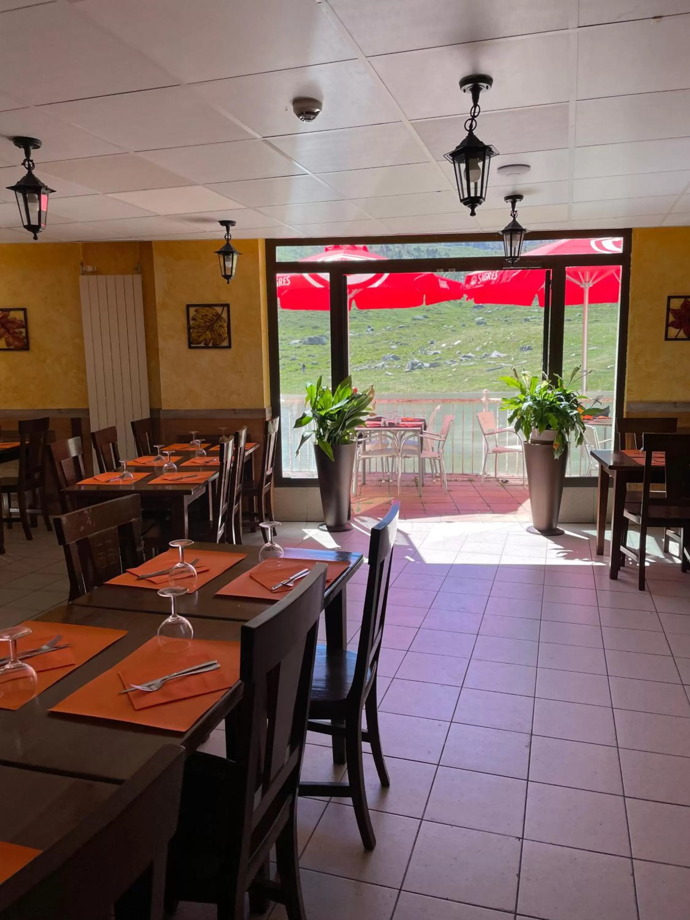 Restaurant/places to eat in Hotel Cims Pas de La Casa