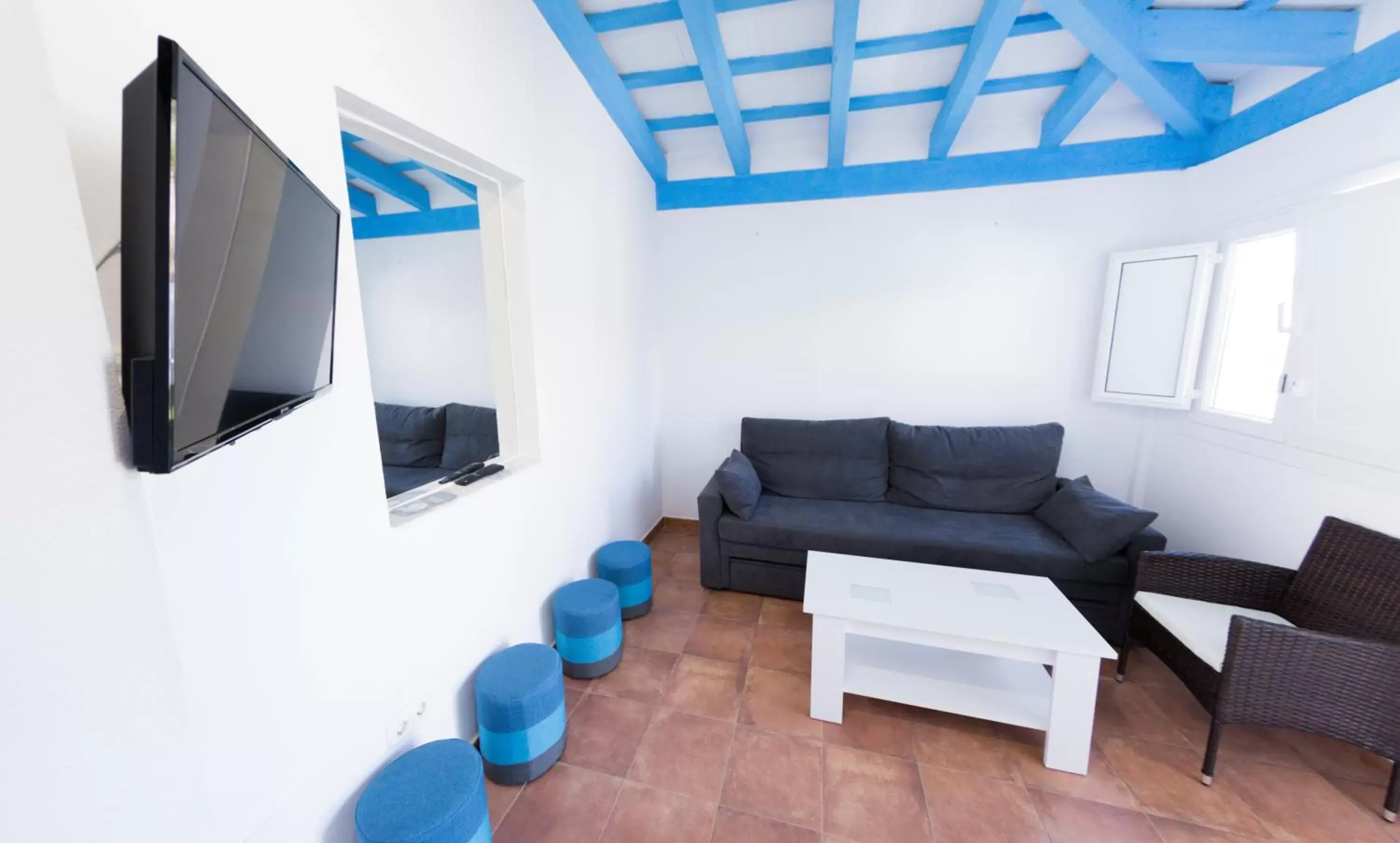 TV and multimedia, Seating Area in Hotel La Torre