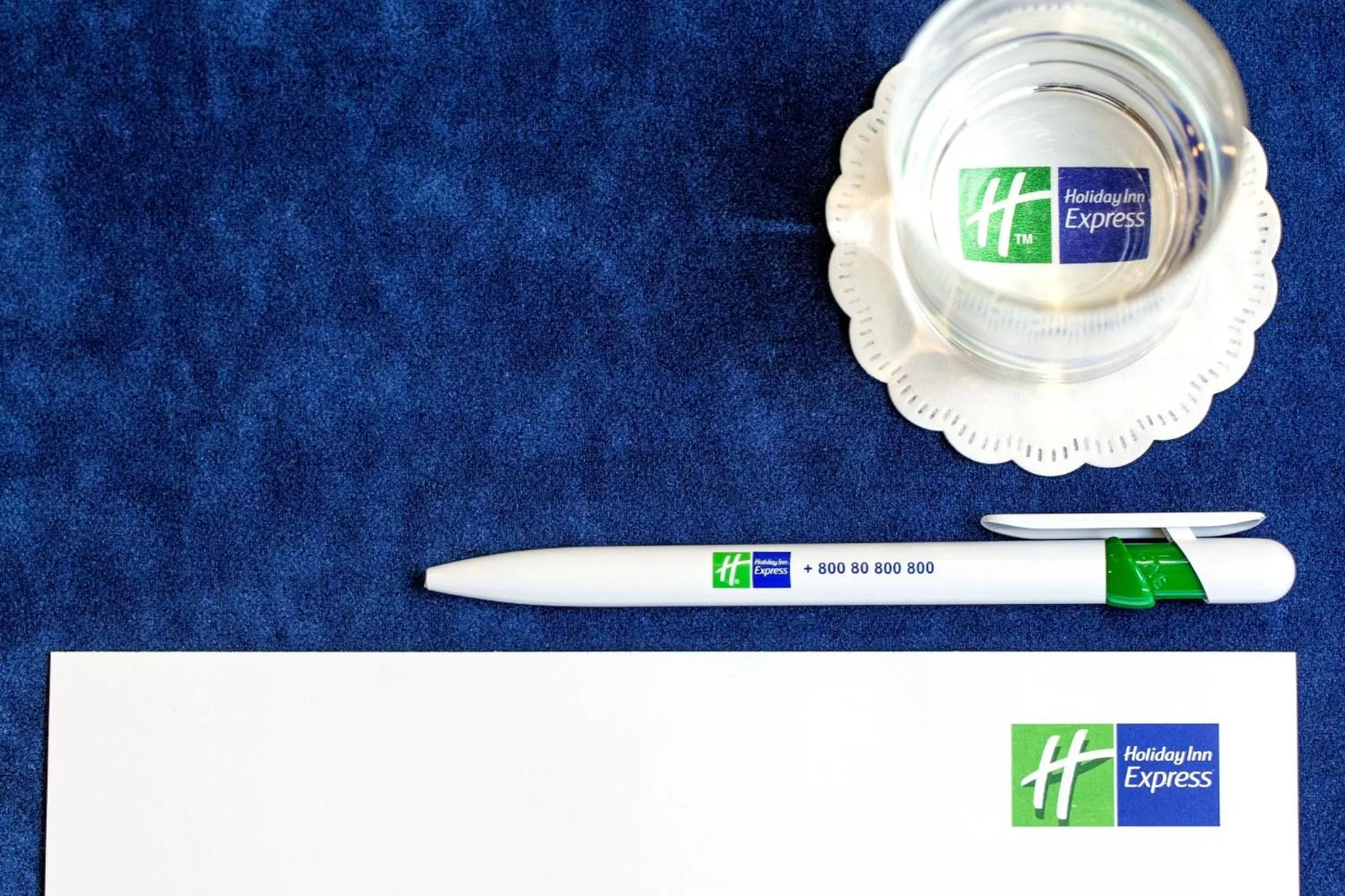 Meeting/conference room in Holiday Inn Express Lisbon-Oeiras by IHG