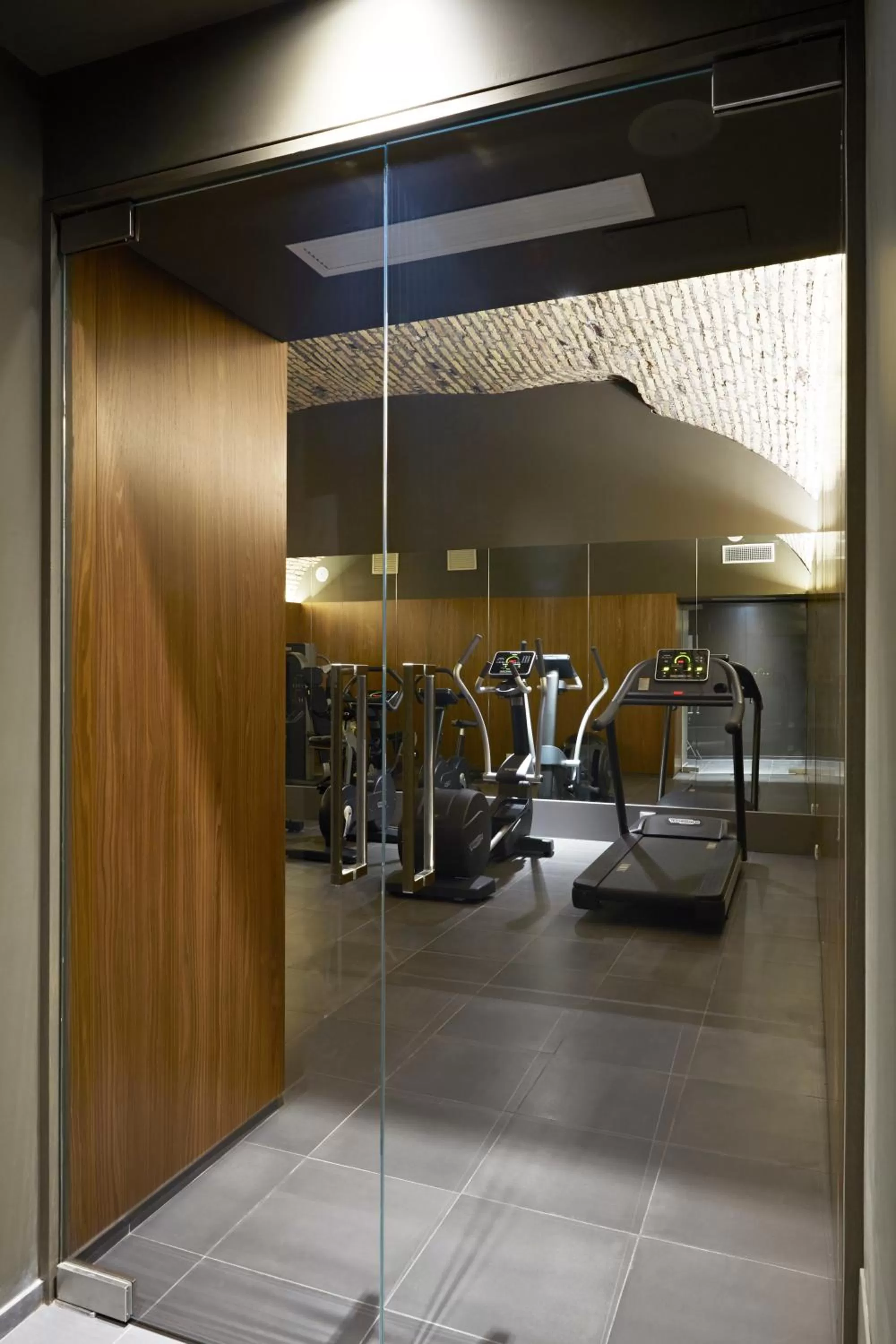 Fitness centre/facilities in Hotel The Building