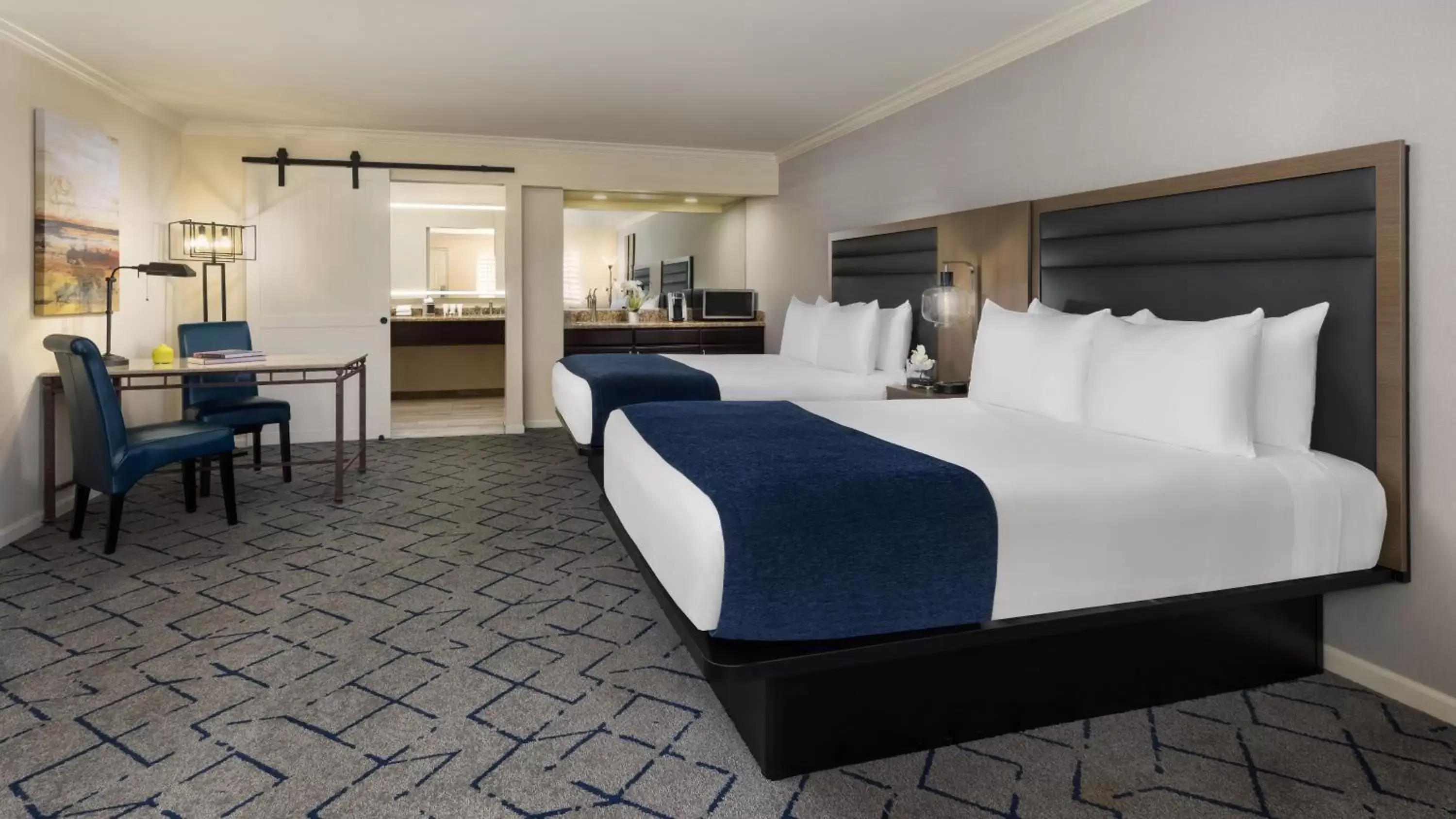 Bedroom in The Scottsdale Plaza Resort & Villas