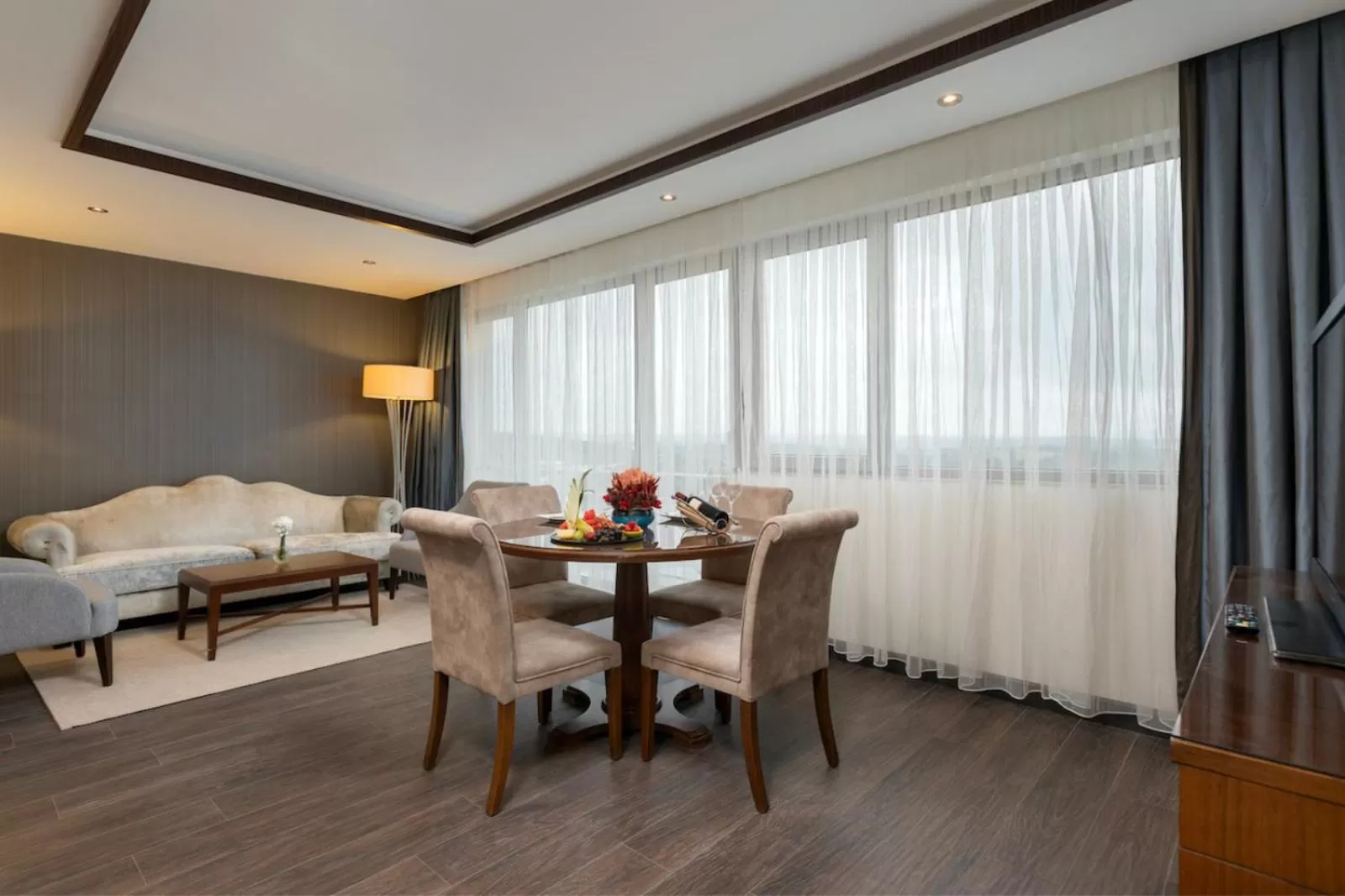 Photo of the whole room, Bed in Miracle Istanbul Asia Airport Hotel & Spa