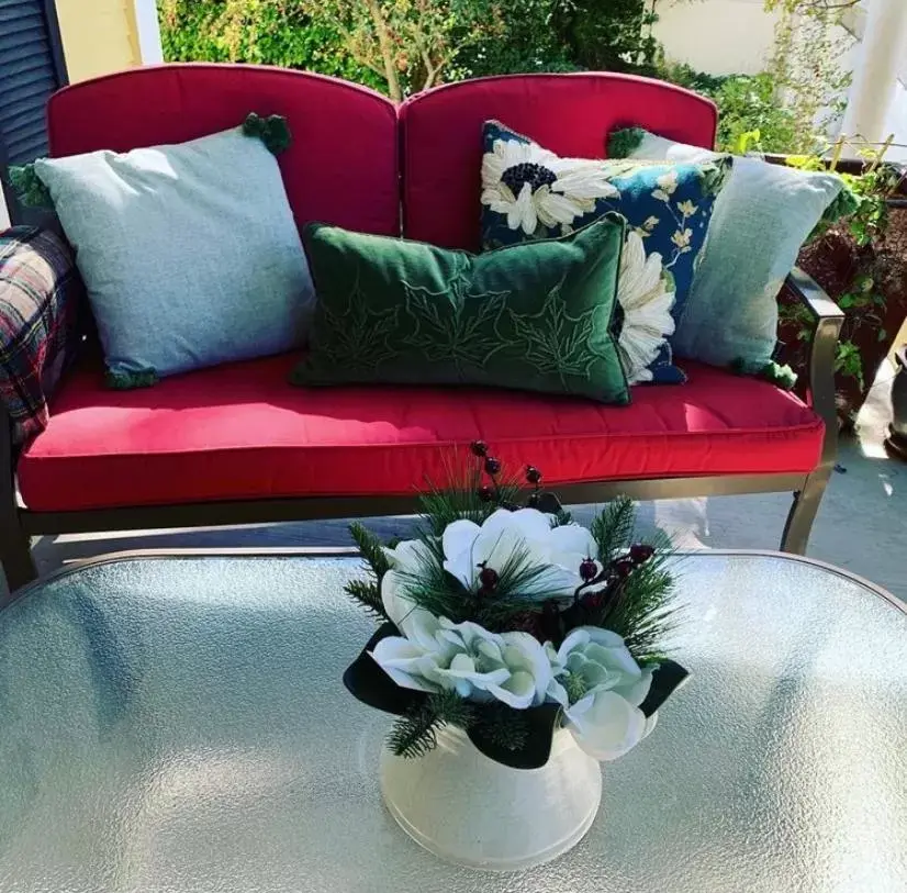 Patio, Seating Area in Bayberry Inn B&B and Oregon Wellness Retreat