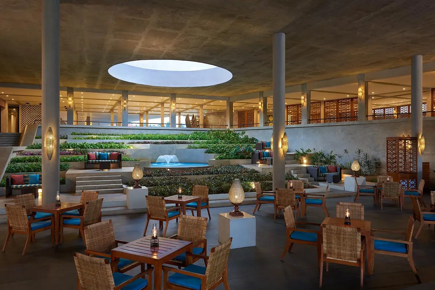 Restaurant/places to eat in Cinnamon Bey Beruwala Restaurant/places to eat in Cinnamon Bey Beruwala