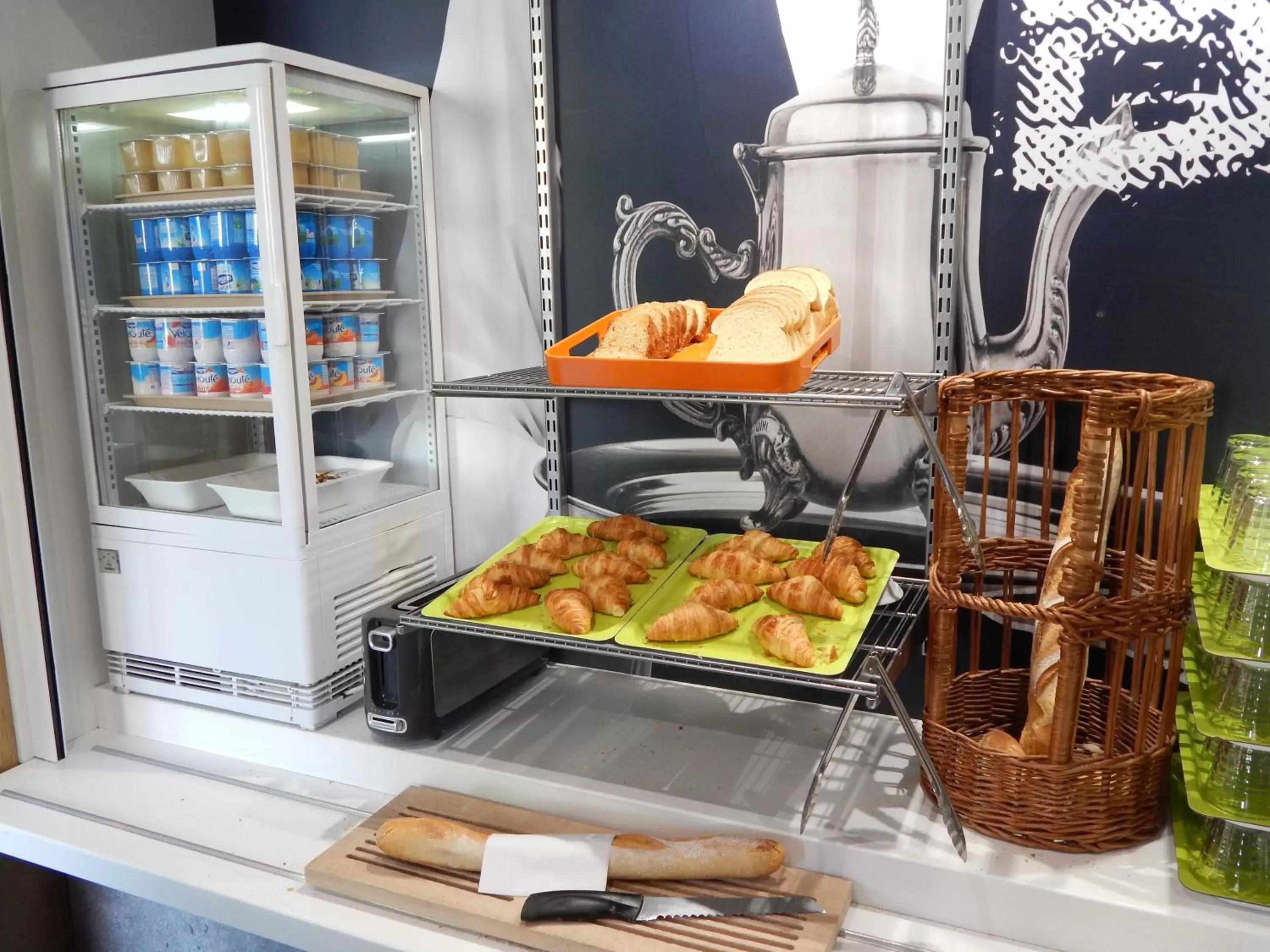 Buffet breakfast in ibis budget Limoges Centre Gare Buffet breakfast in ibis budget Limoges Centre Gare