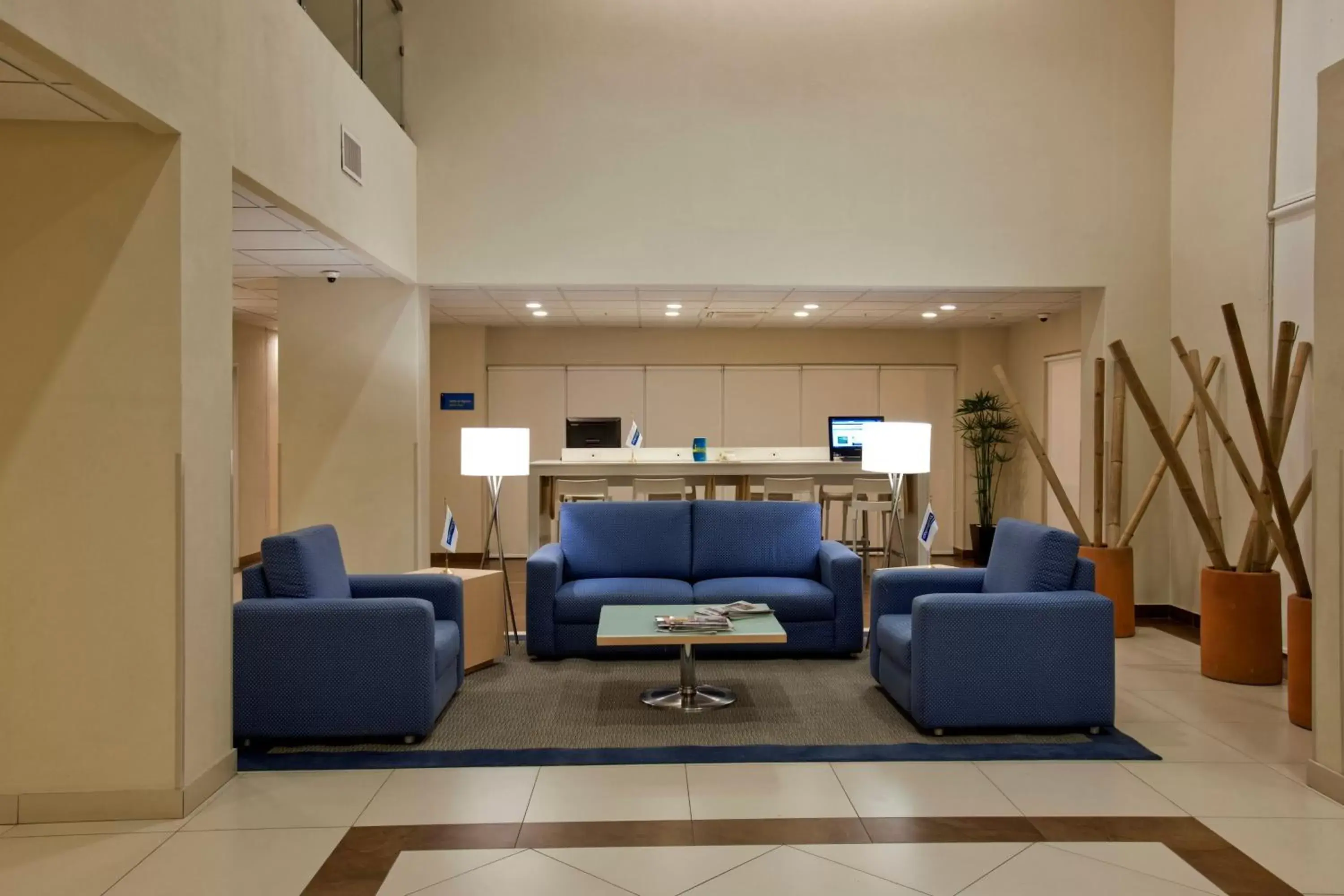 Lobby or reception, Seating Area in City Express by Marriott Ciudad Obregon