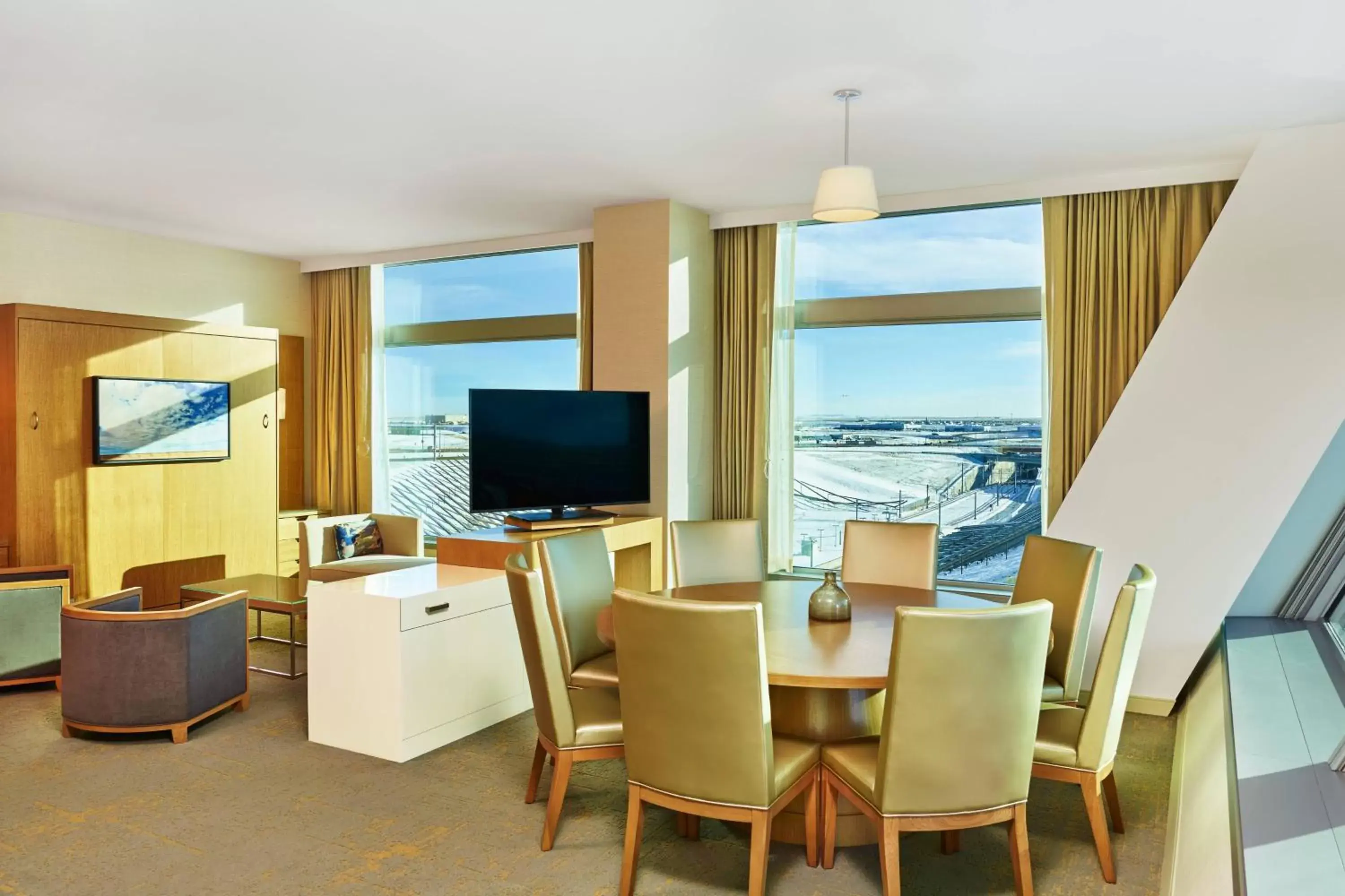 Living room in The Westin Denver International Airport