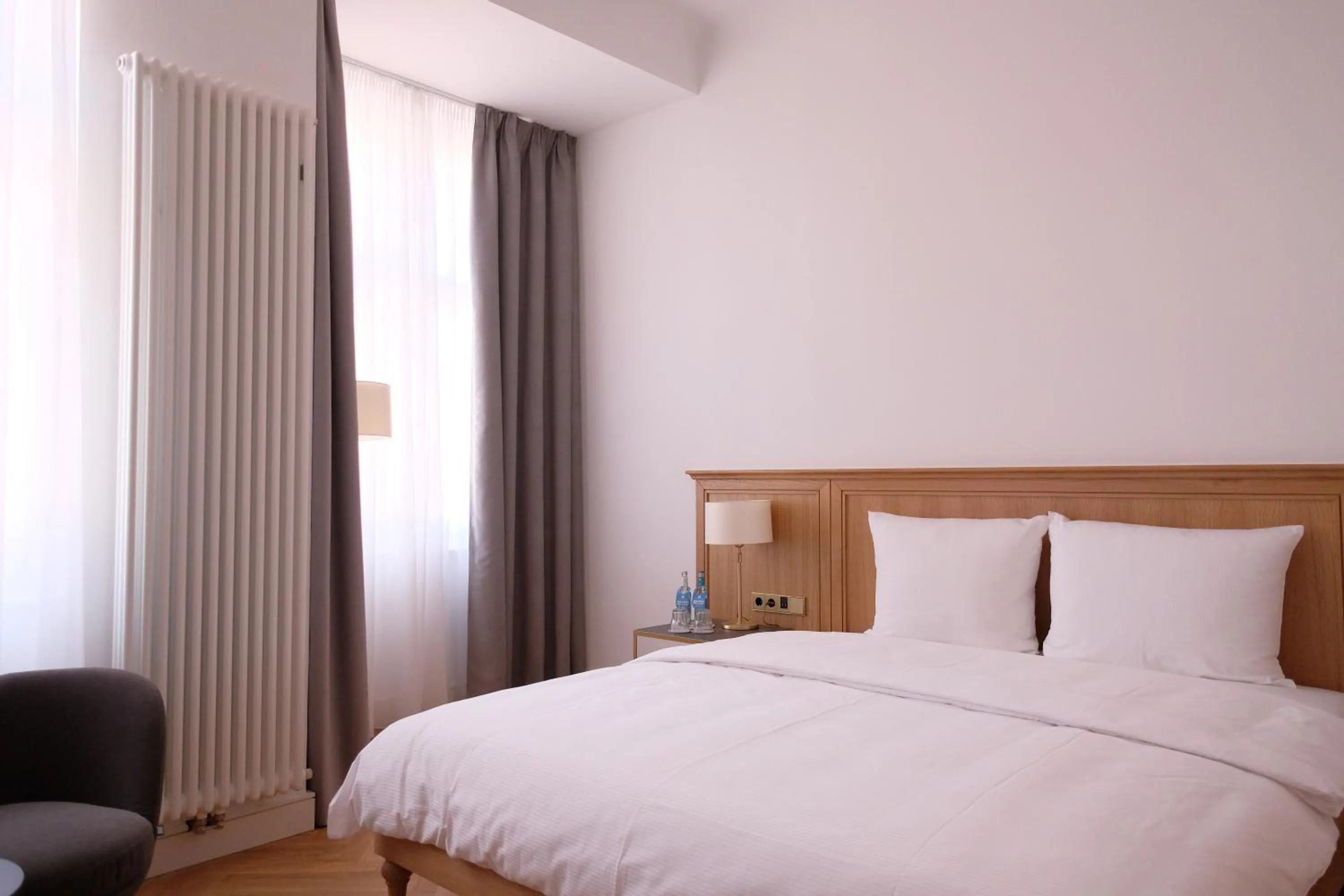 Bed in Hotel Lindenufer