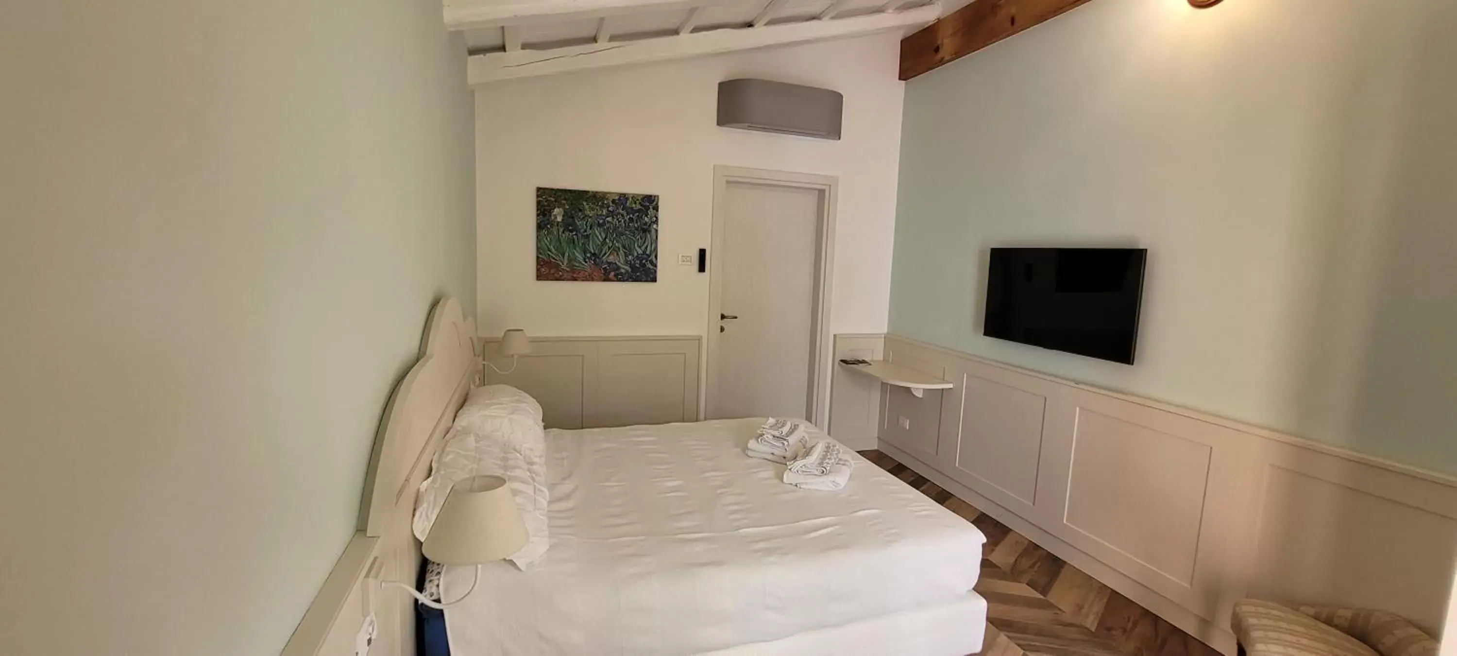 Bed in La Meridiana B&B