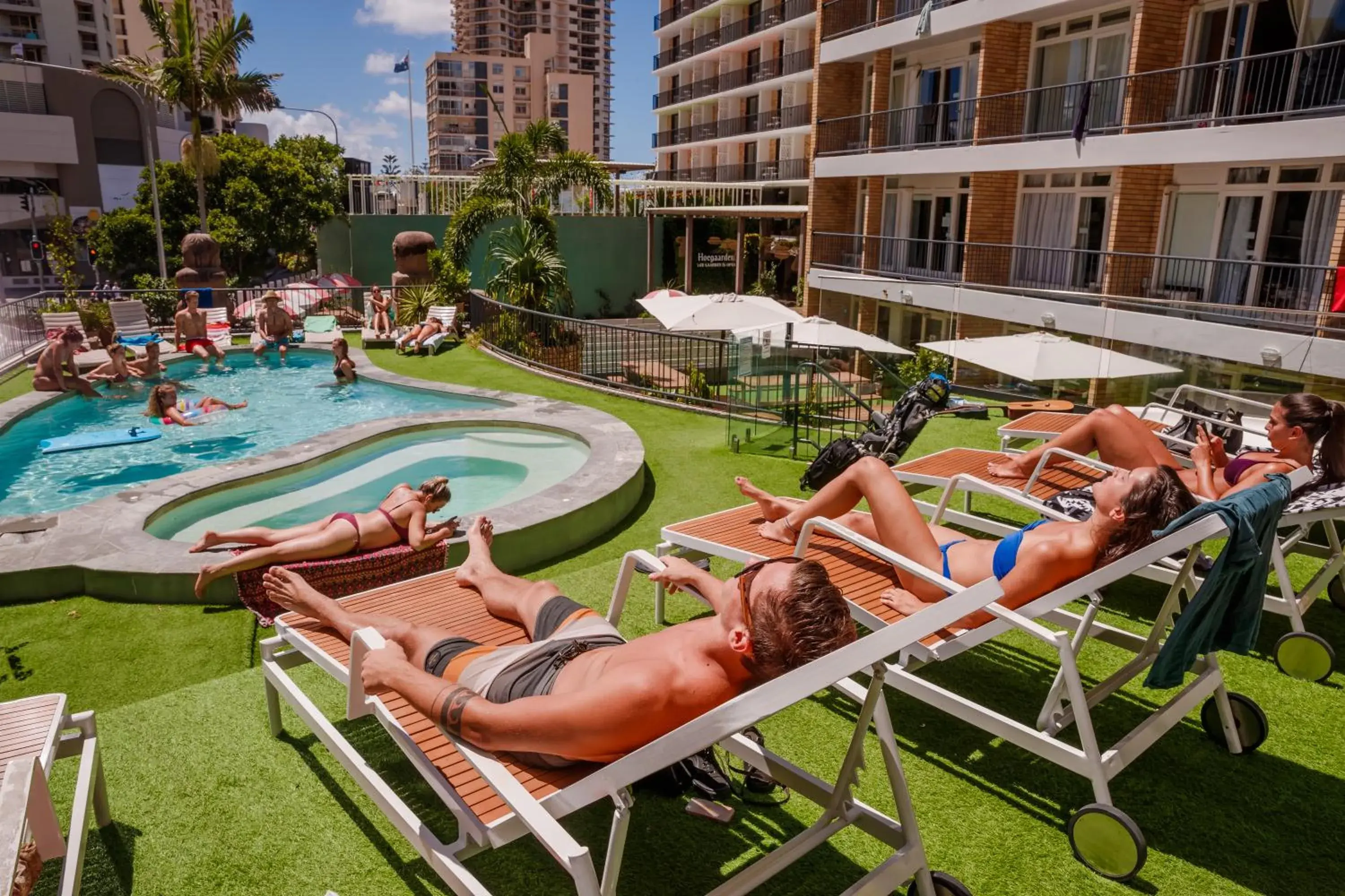 Swimming Pool in Bunk Surfers Paradise