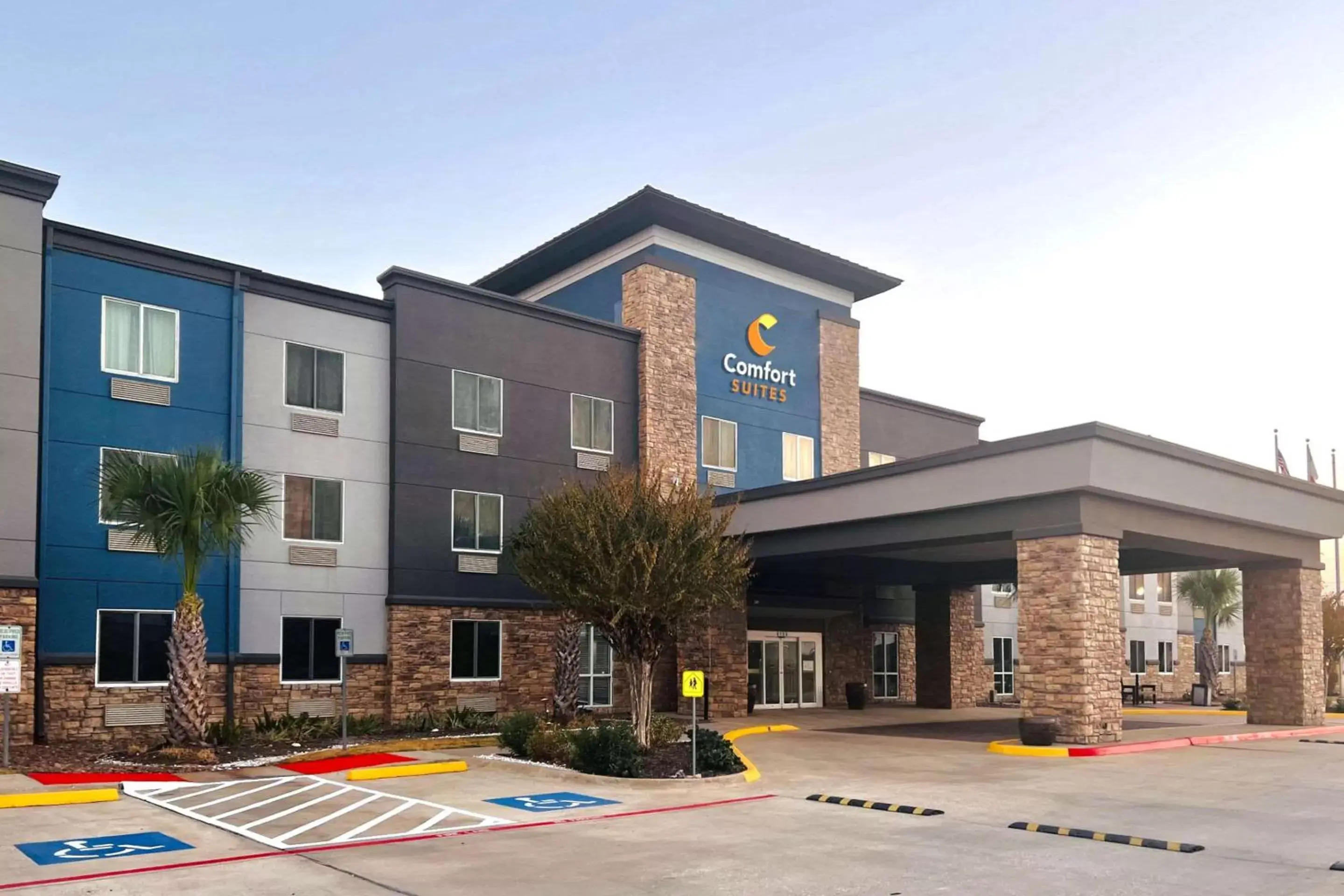 Property building in Comfort Suites Seabrook - Kemah Property building in Comfort Suites Seabrook - Kemah