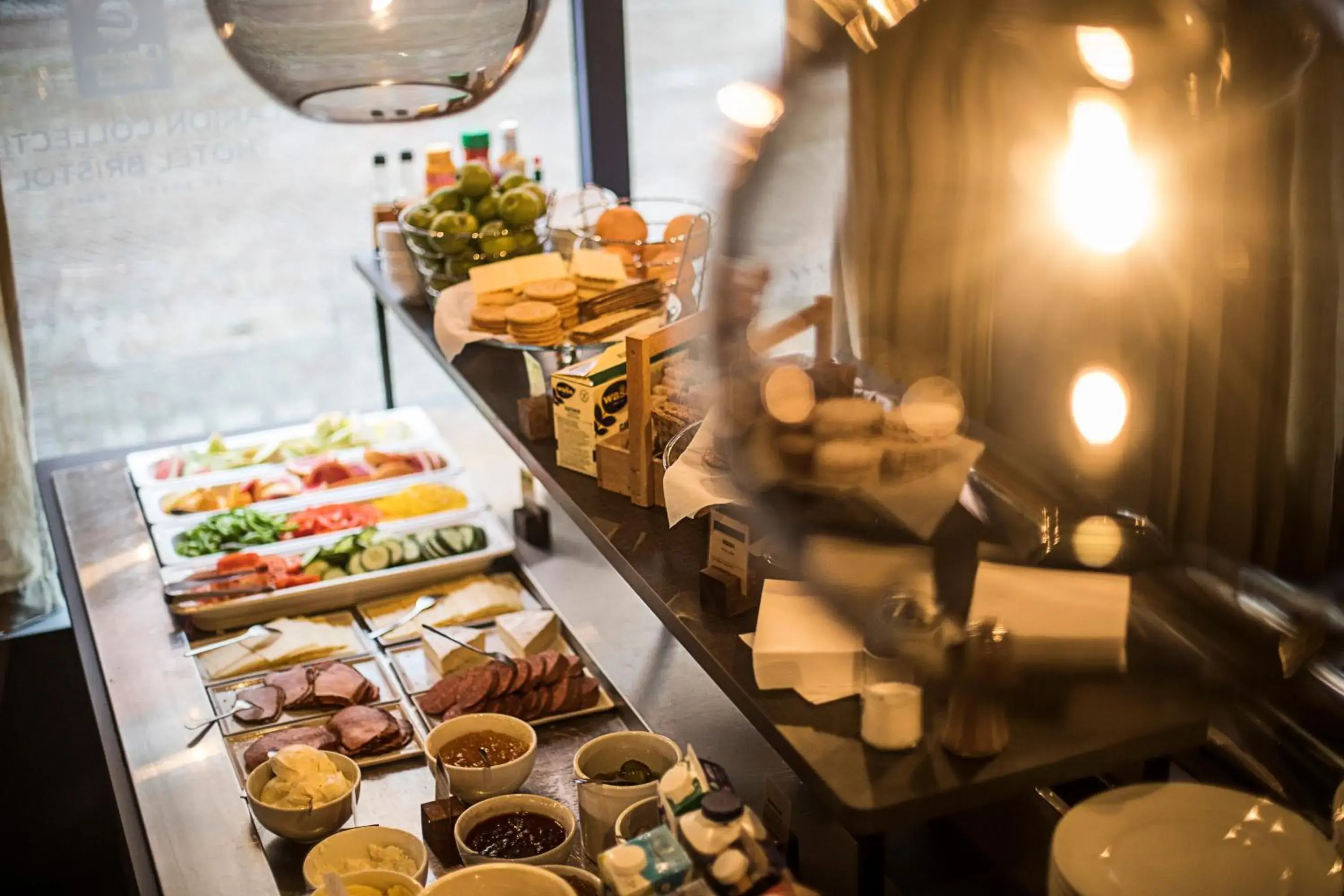 Continental breakfast in Clarion Collection Hotel Bristol