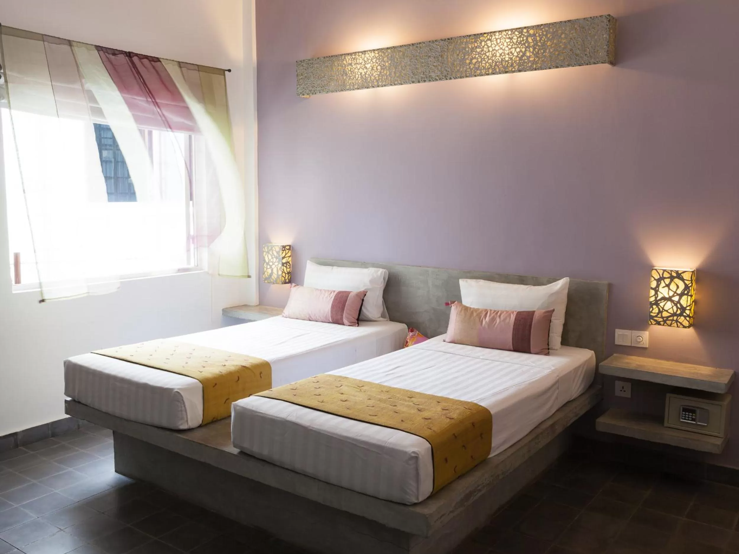 Photo of the whole room, Bed in The 252