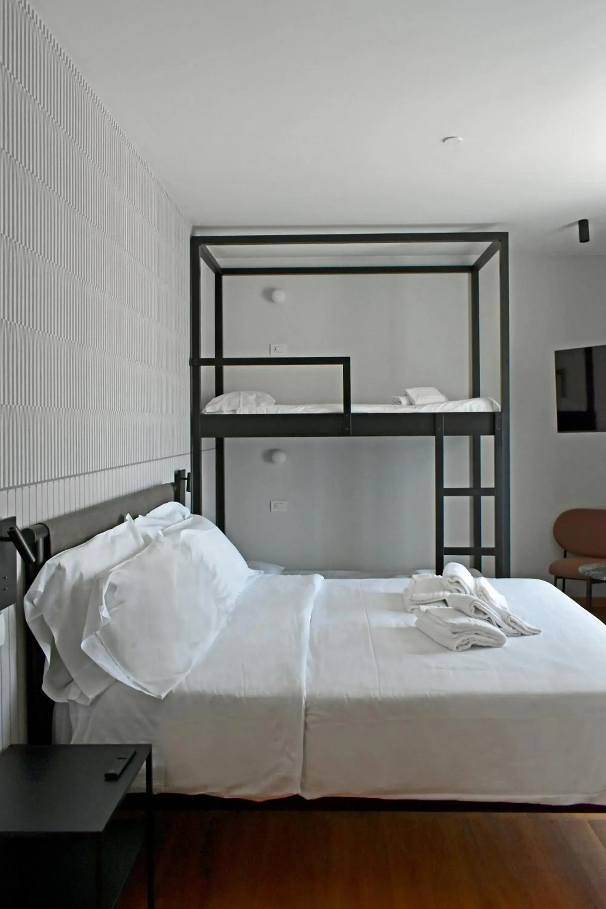 Bedroom, Bed in Hotel Marolda
