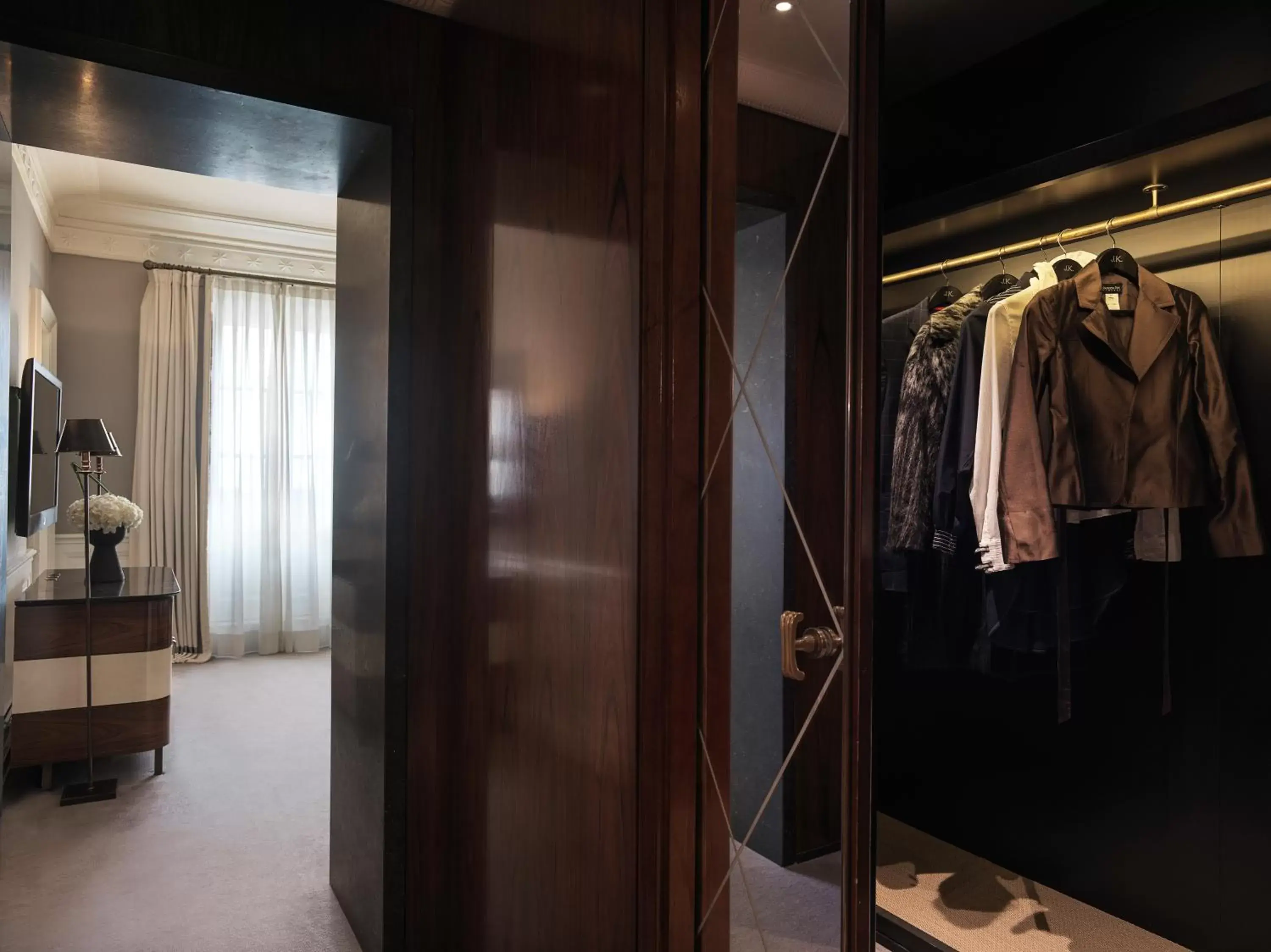 wardrobe, Bathroom in J.K. Place Roma - The Leading Hotels of the World