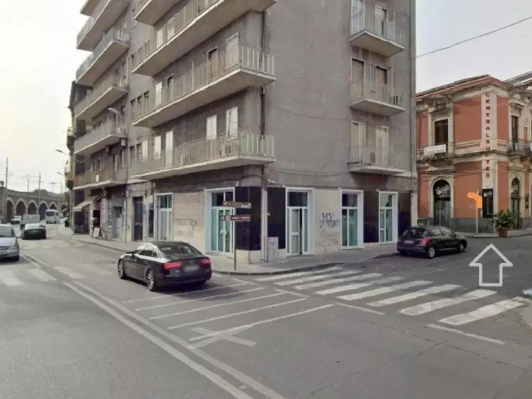 Property Building in Central Suites Catania