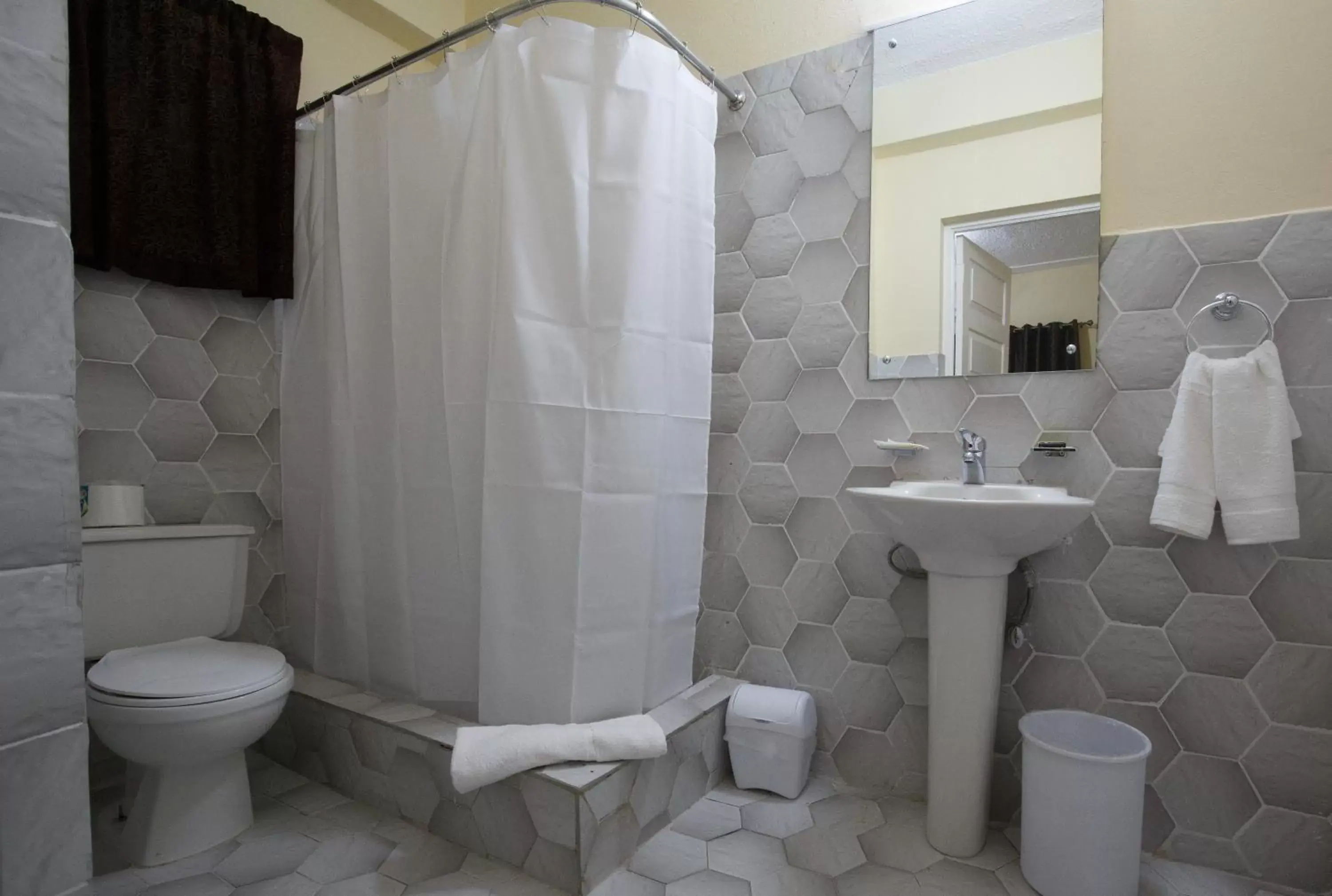 Bathroom in Jasmine Inn