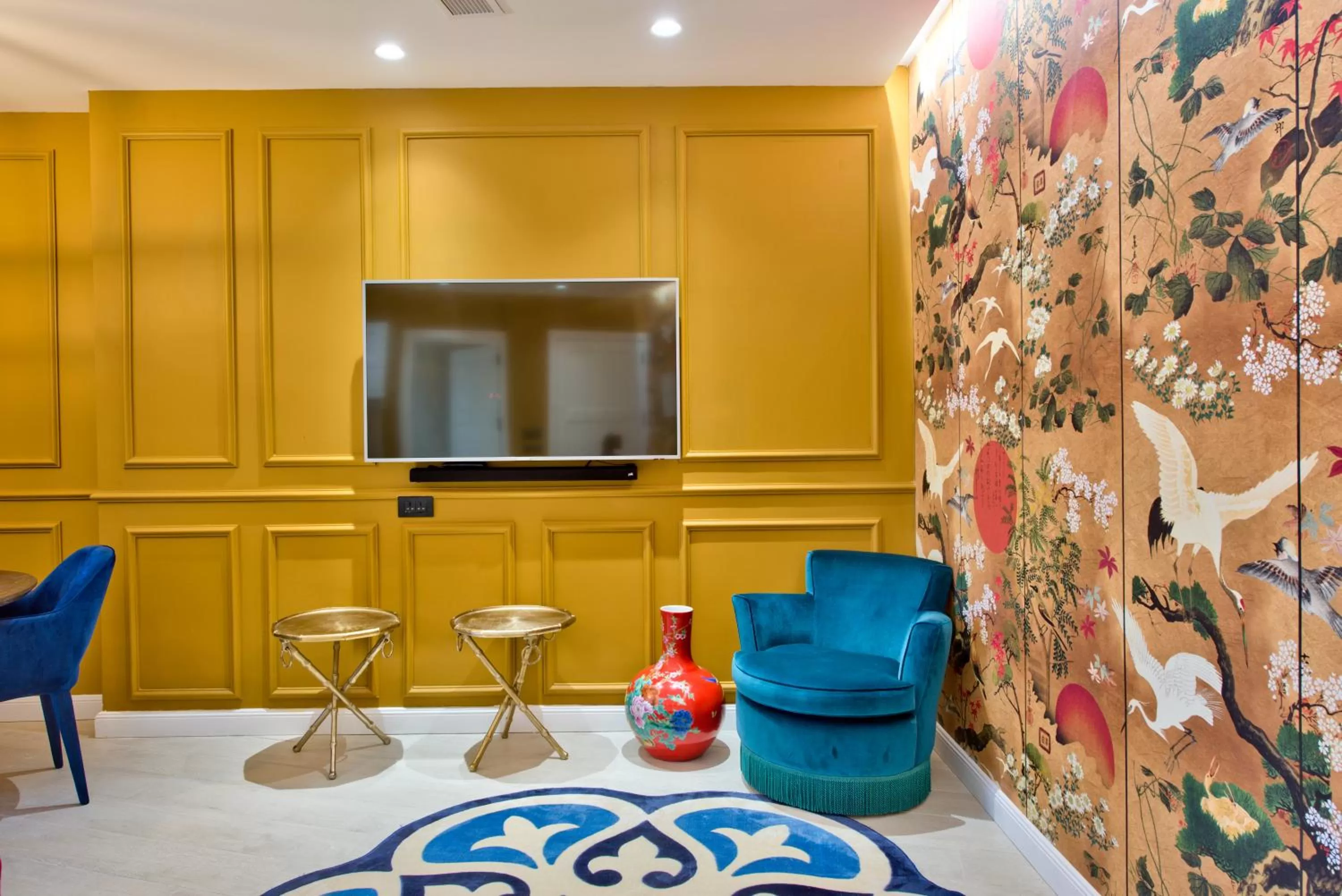 TV and multimedia in HOLM Boutique & SPA - IK Collection