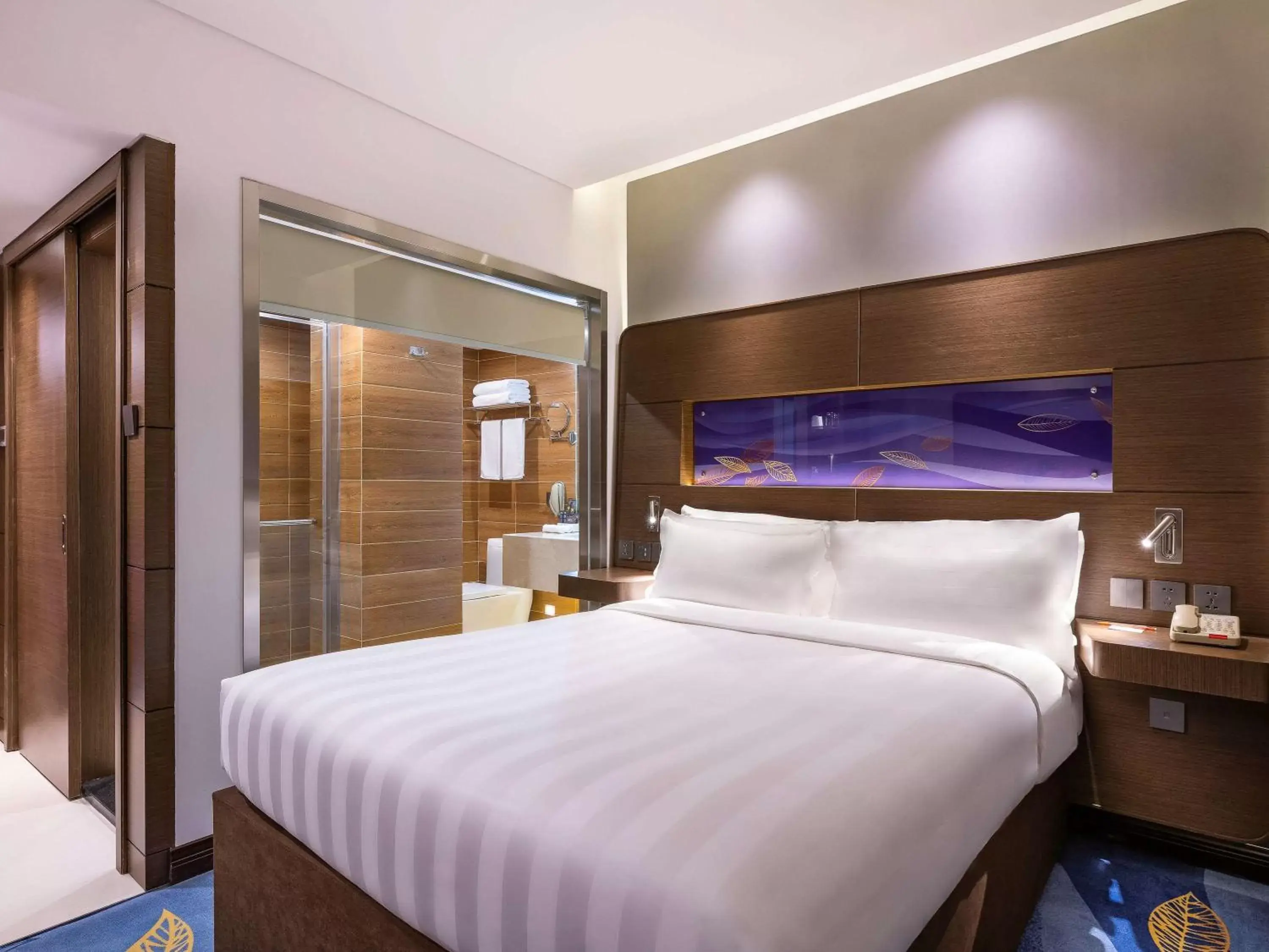 Photo of the whole room, Bed in Novotel Beijing Peace