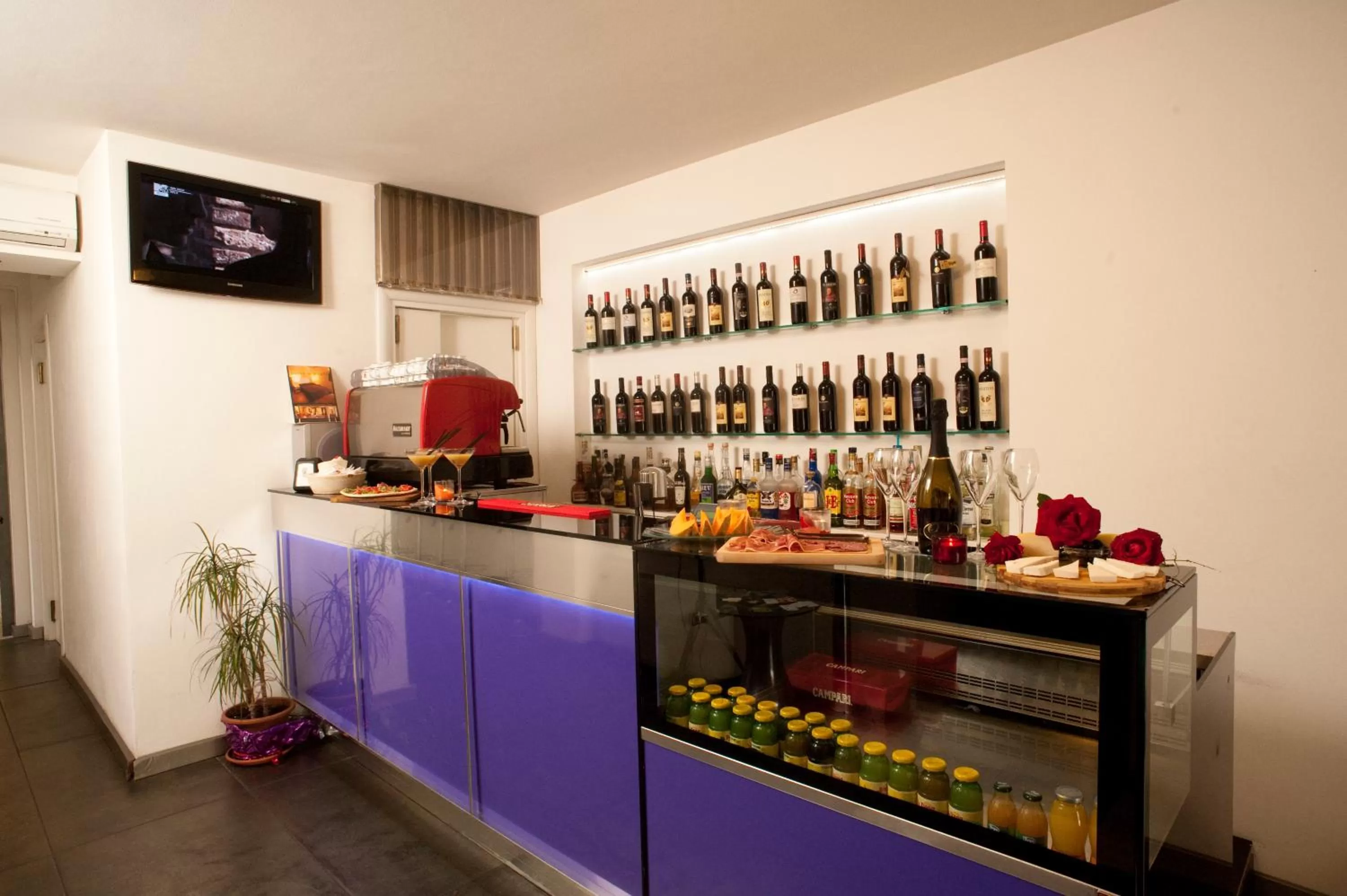 Lounge or bar in Hotel Il Monte