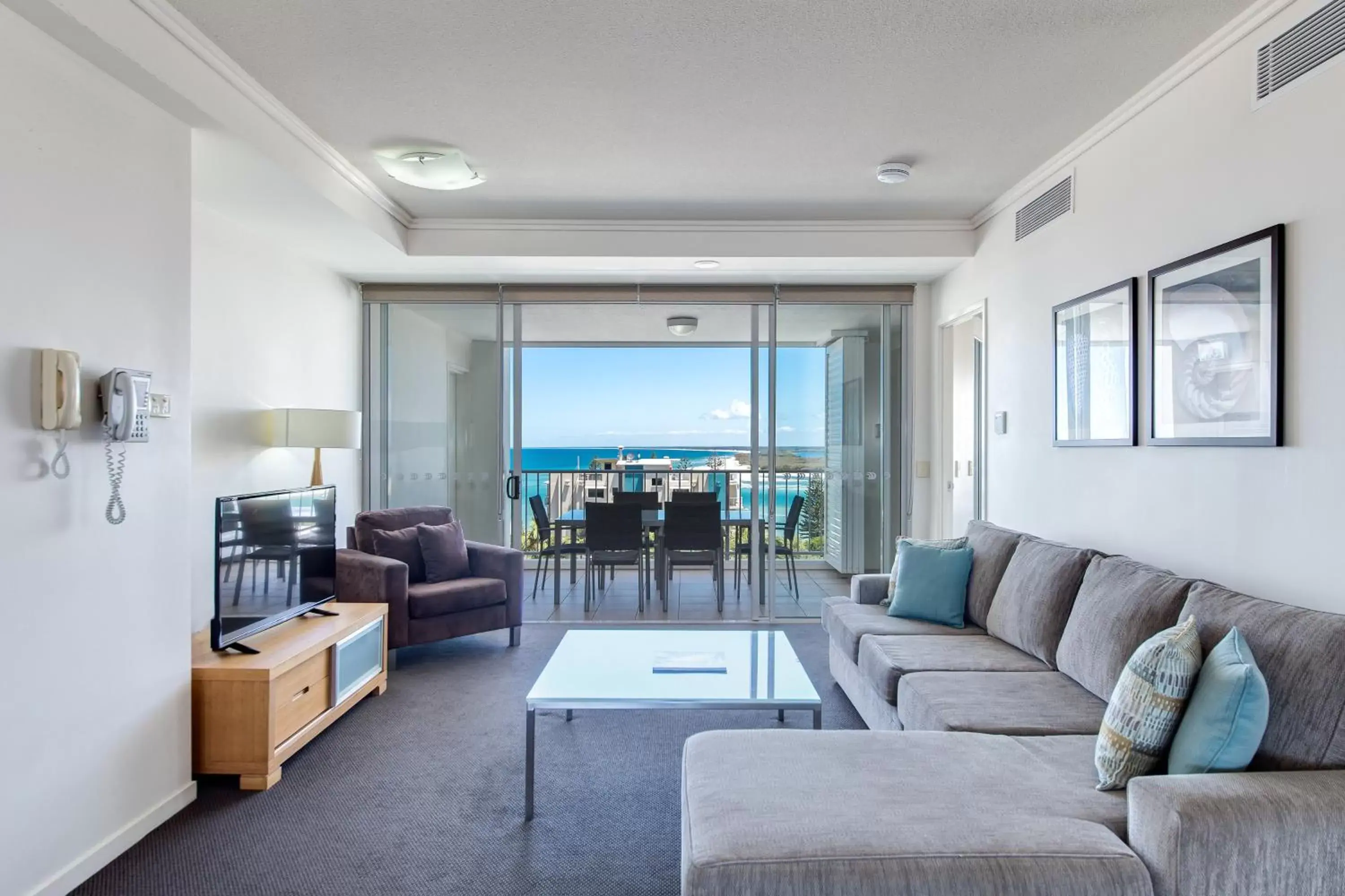Living room, Seating Area in Aspect Caloundra