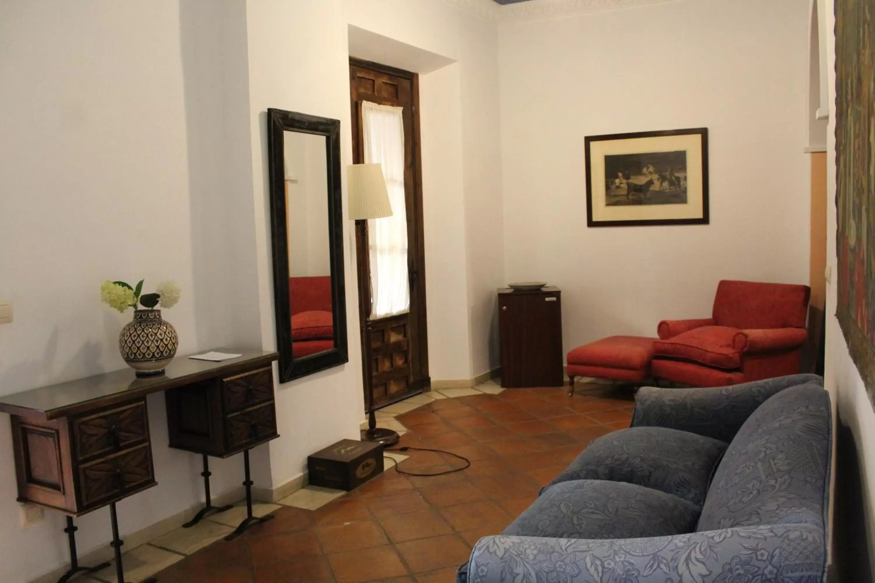 Coffee/tea facilities, Seating Area in Hotel Casa Imperial