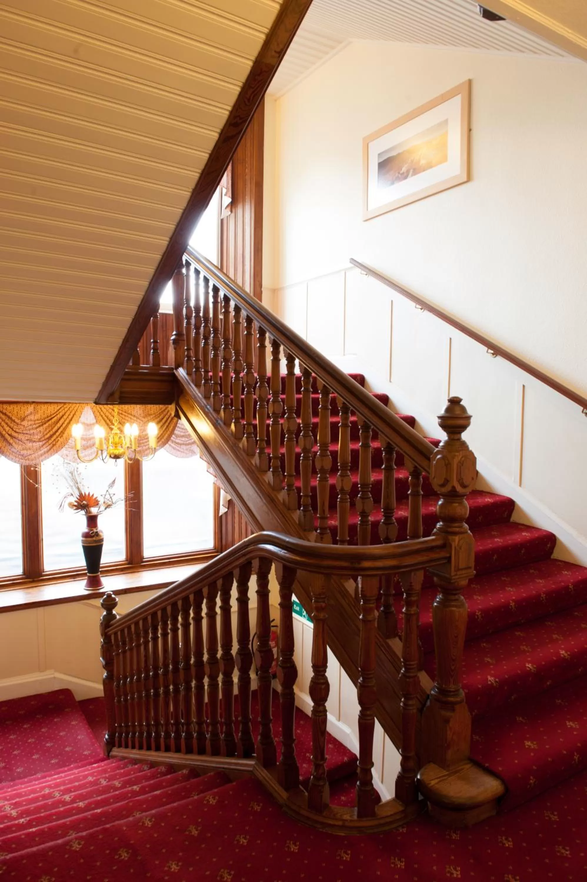 Decorative detail in Grant Arms Hotel
