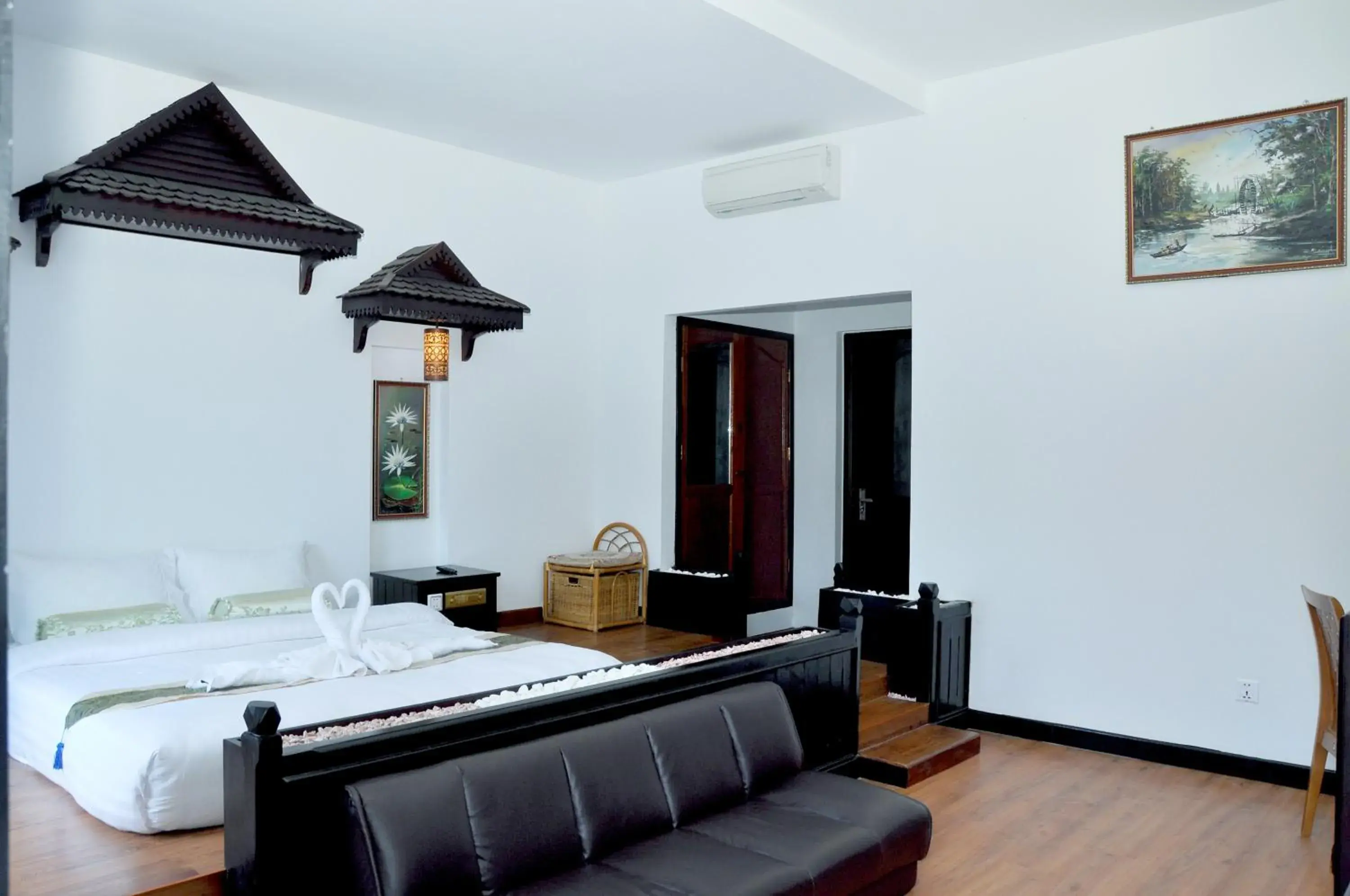 Bedroom, Bed in Vimean Sovannaphoum Resort Bedroom, Bed in Vimean Sovannaphoum Resort