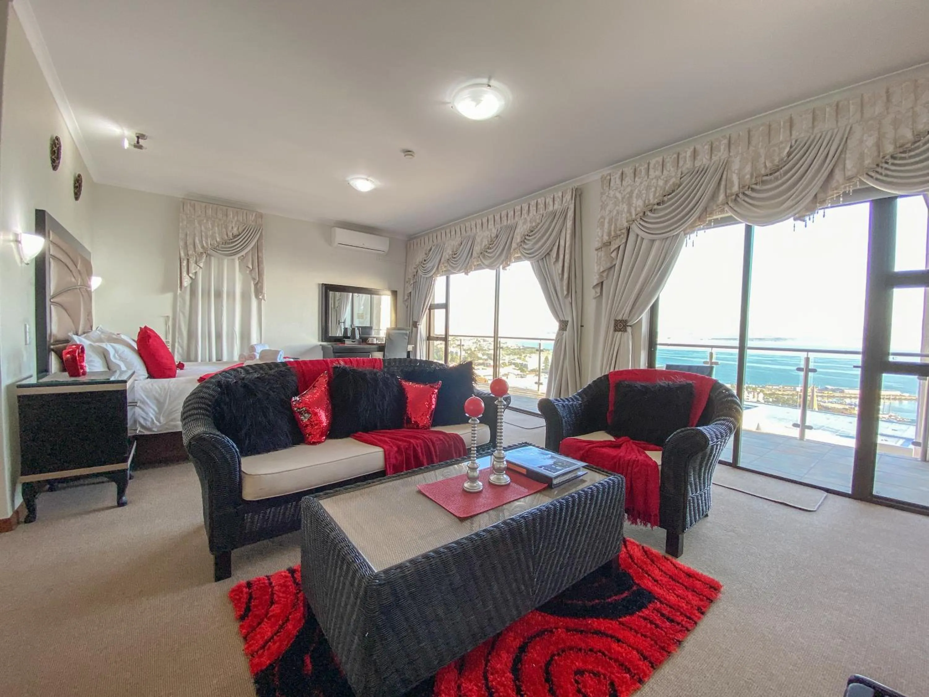 Photo of the whole room in Bar-t-nique Guest House