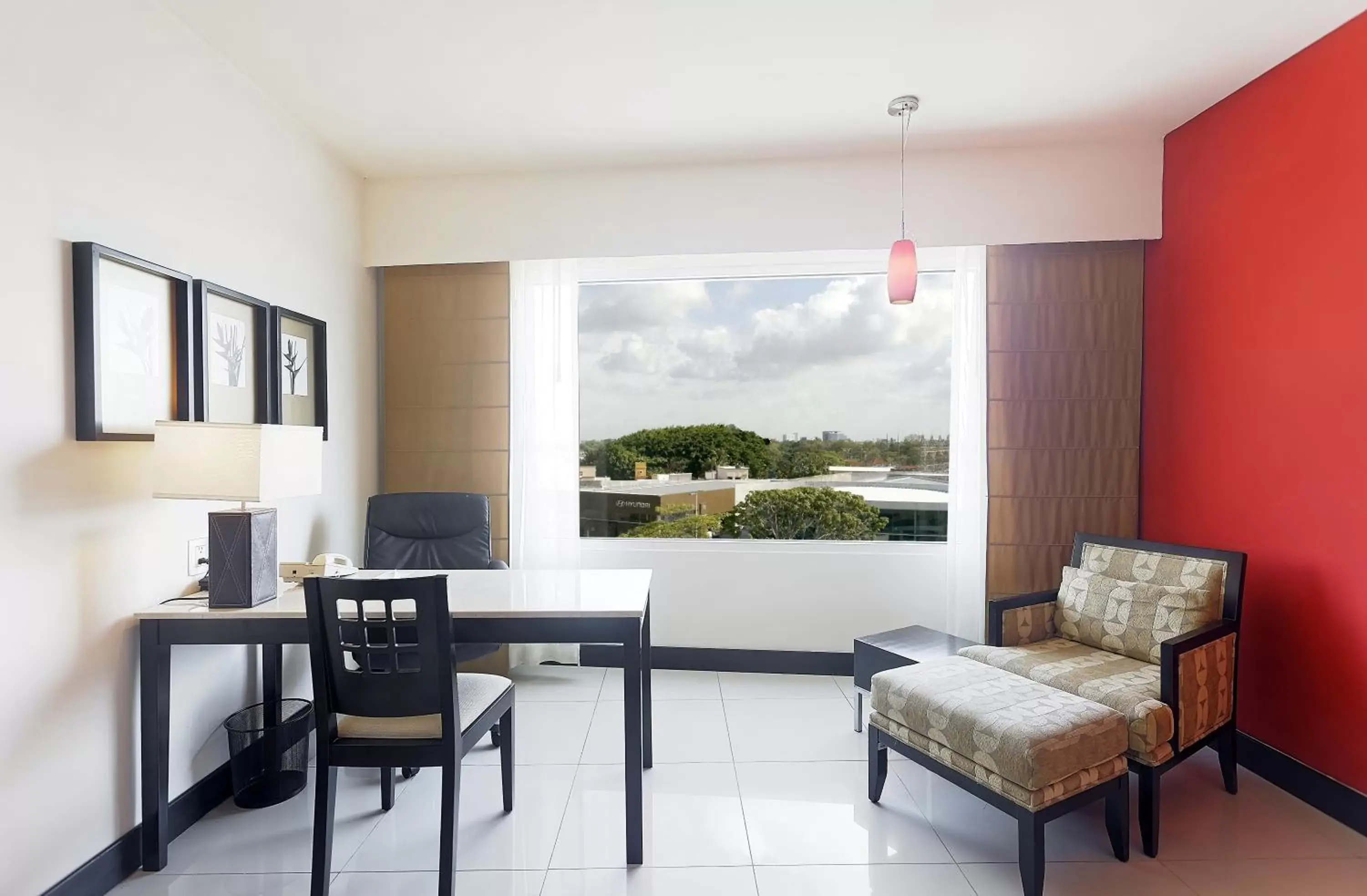 Seating Area in Crowne Plaza Villahermosa, an IHG Hotel