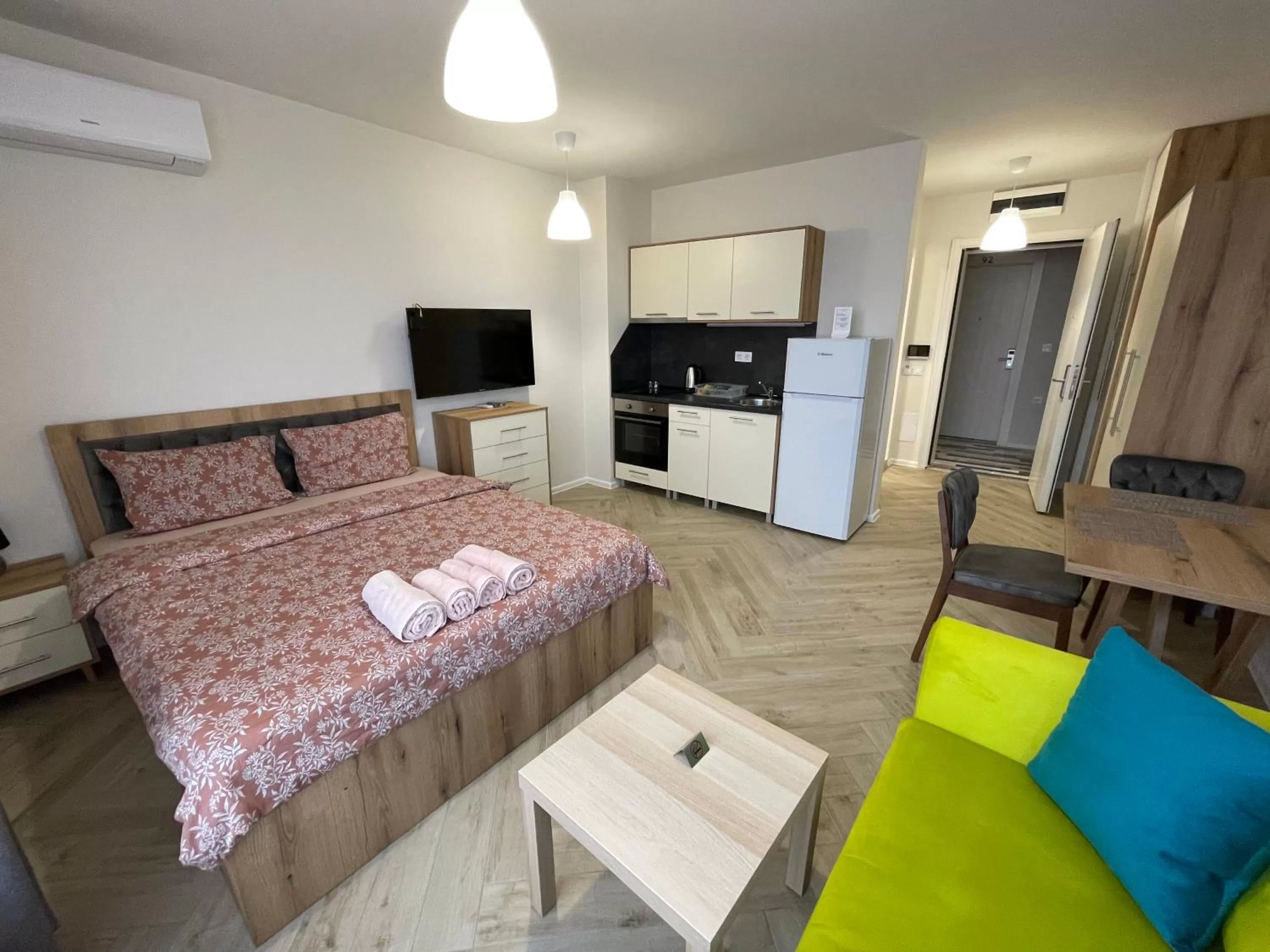 WOW Apartments