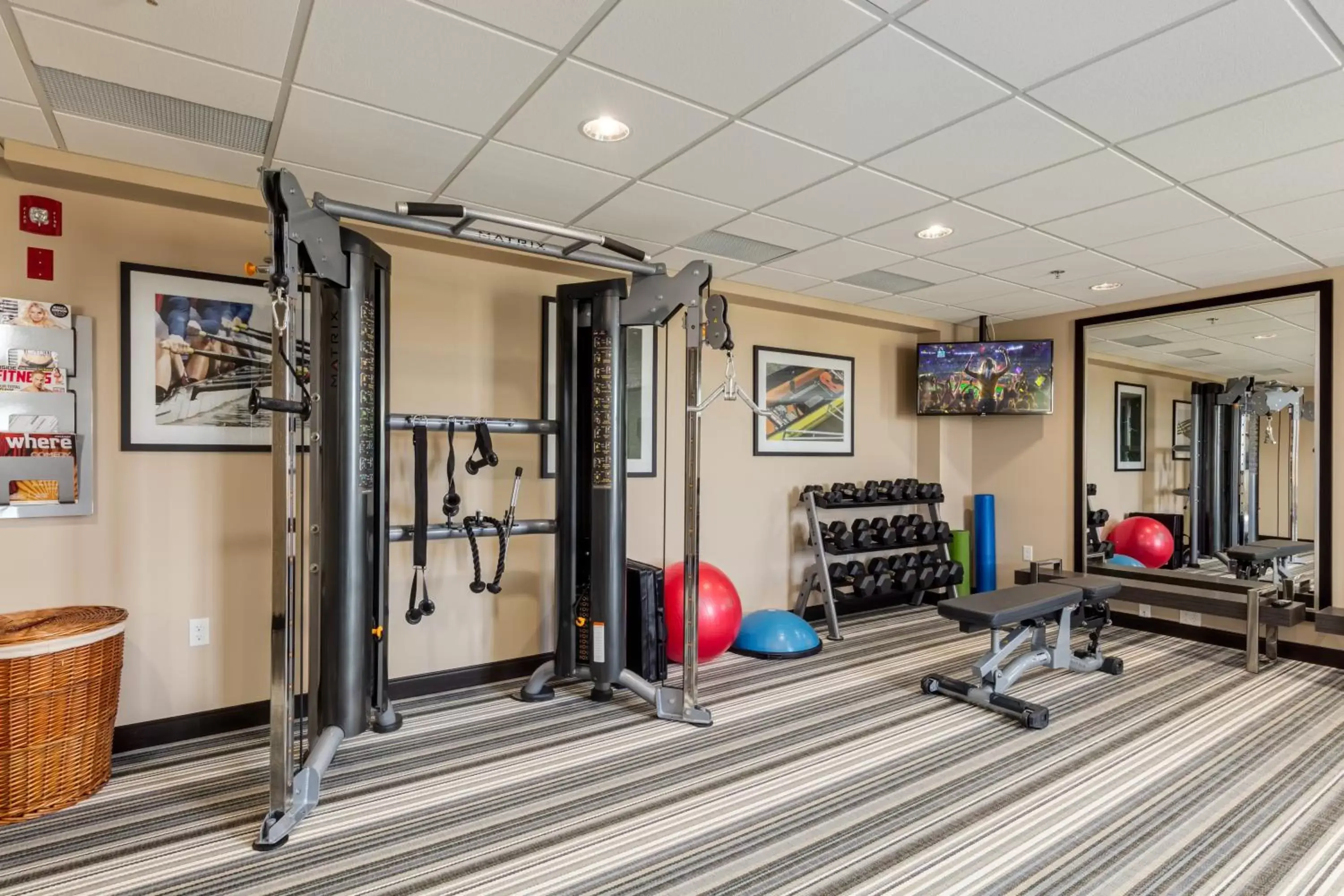 Fitness centre/facilities, Fitness Center/Facilities in Park Inn by Radisson, Calgary Airport North, AB