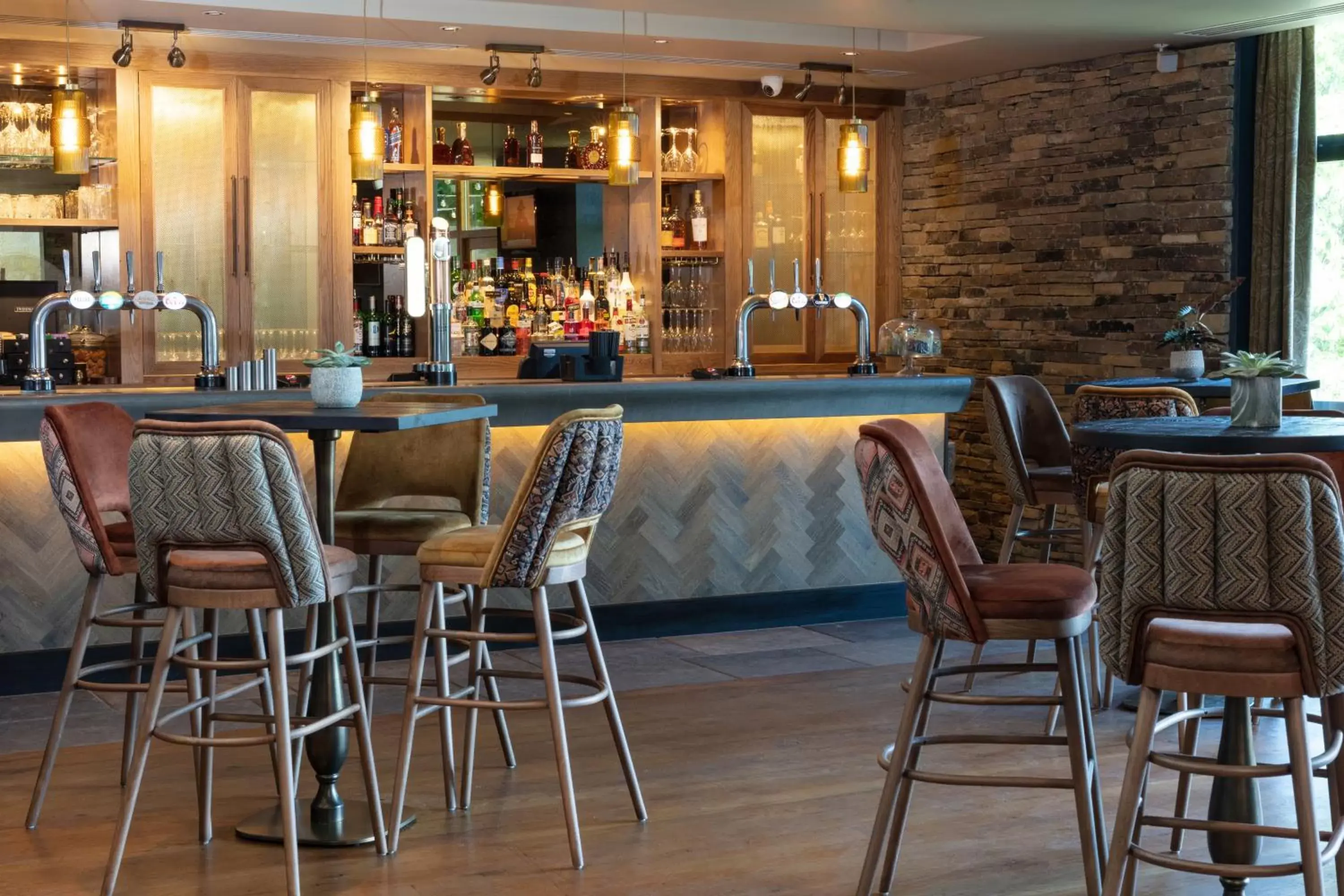 Lounge or bar, Lounge/Bar in Oulton Hall Hotel, Spa & Golf Resort