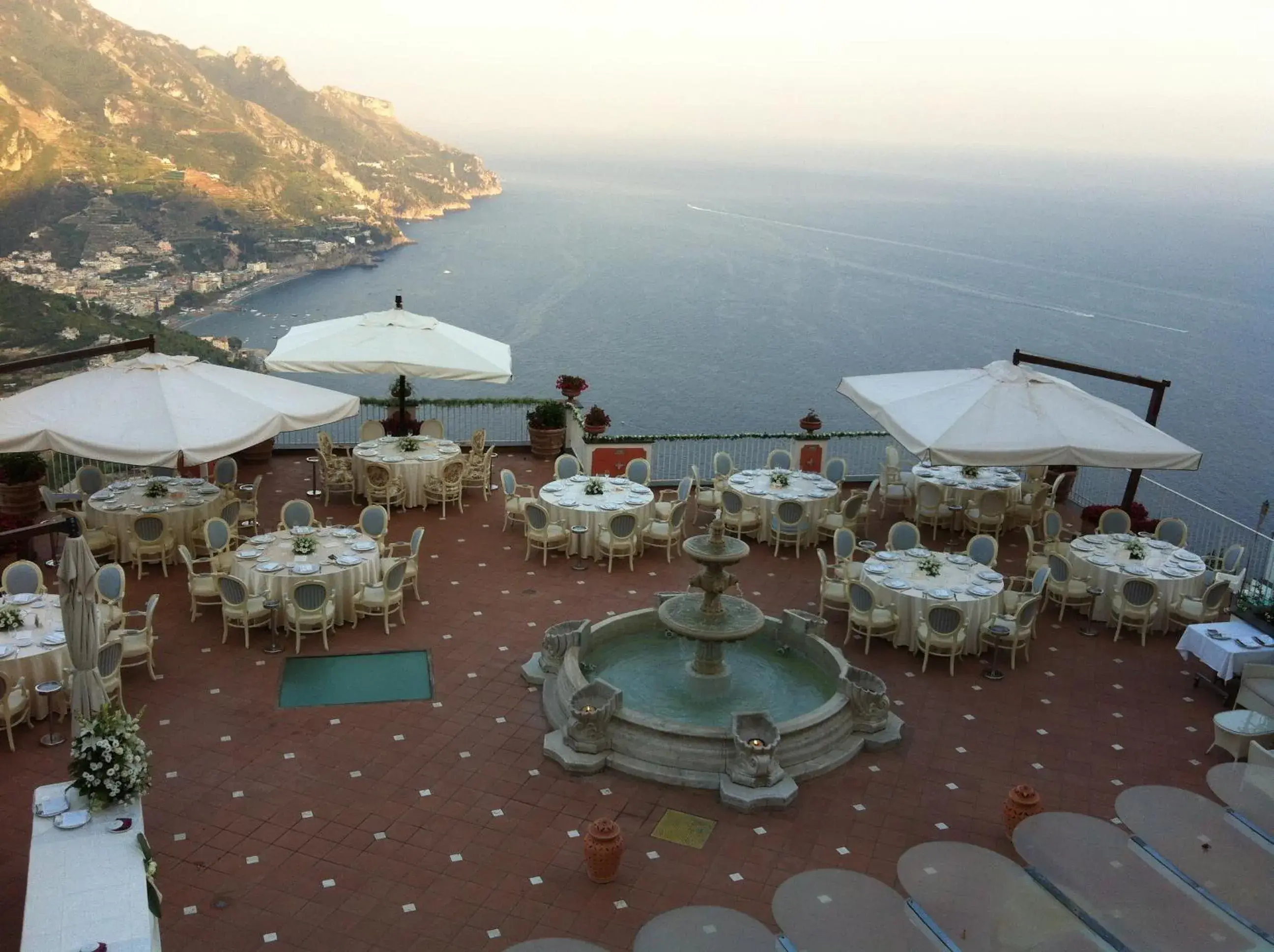 Banquet/Function facilities, Banquet Facilities in Hotel Villa Fraulo