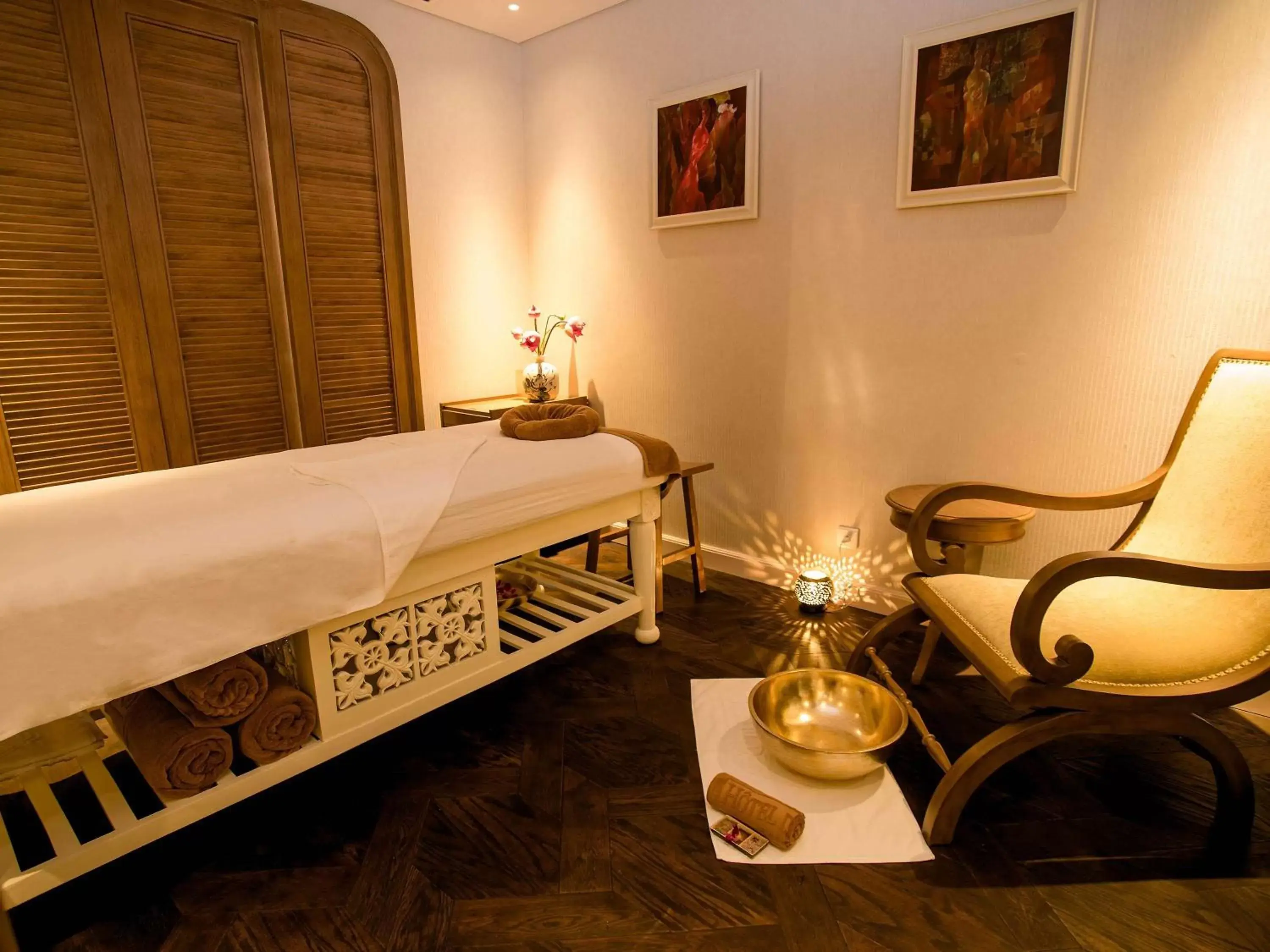 Spa and wellness centre/facilities in Hotel Des Arts Saigon Mgallery Collection