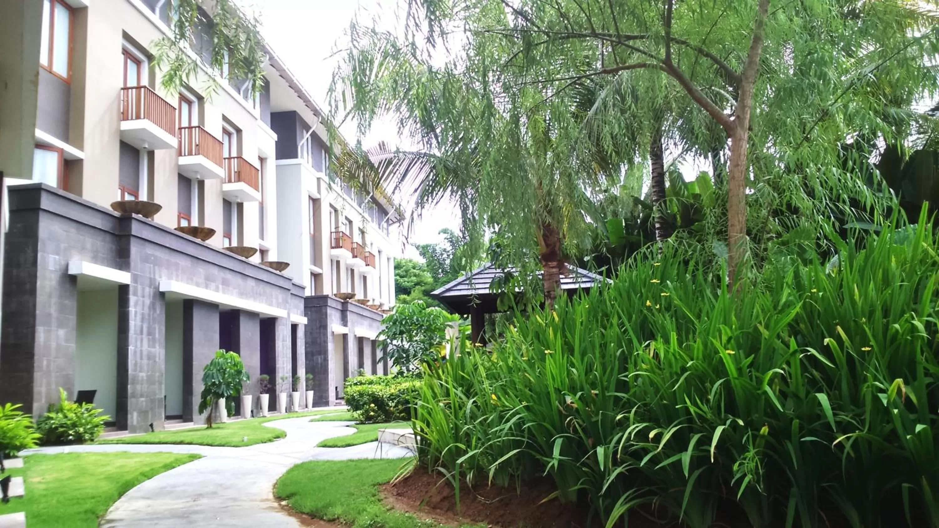 Garden in Mercure Bali Nusa Dua