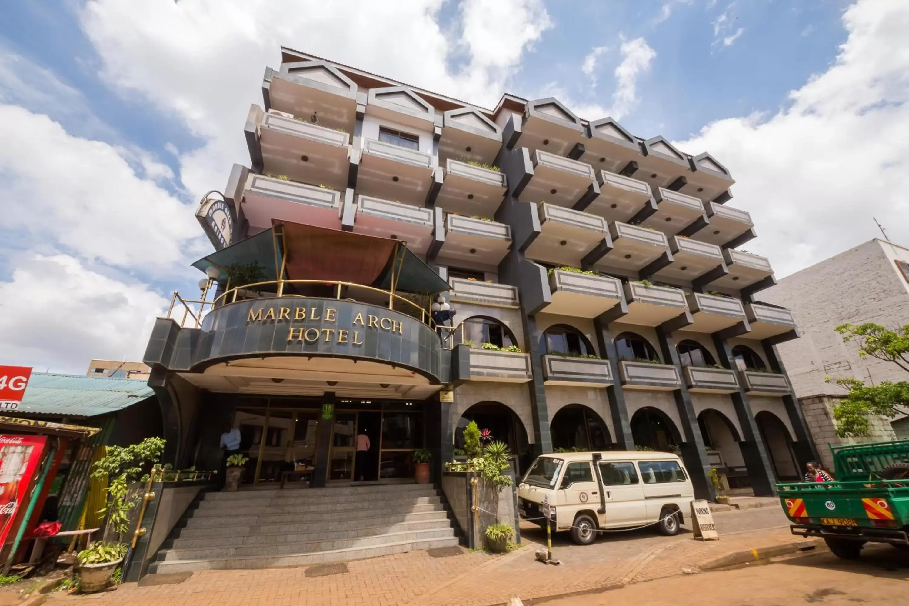 Property Building in Marble Arch Hotel