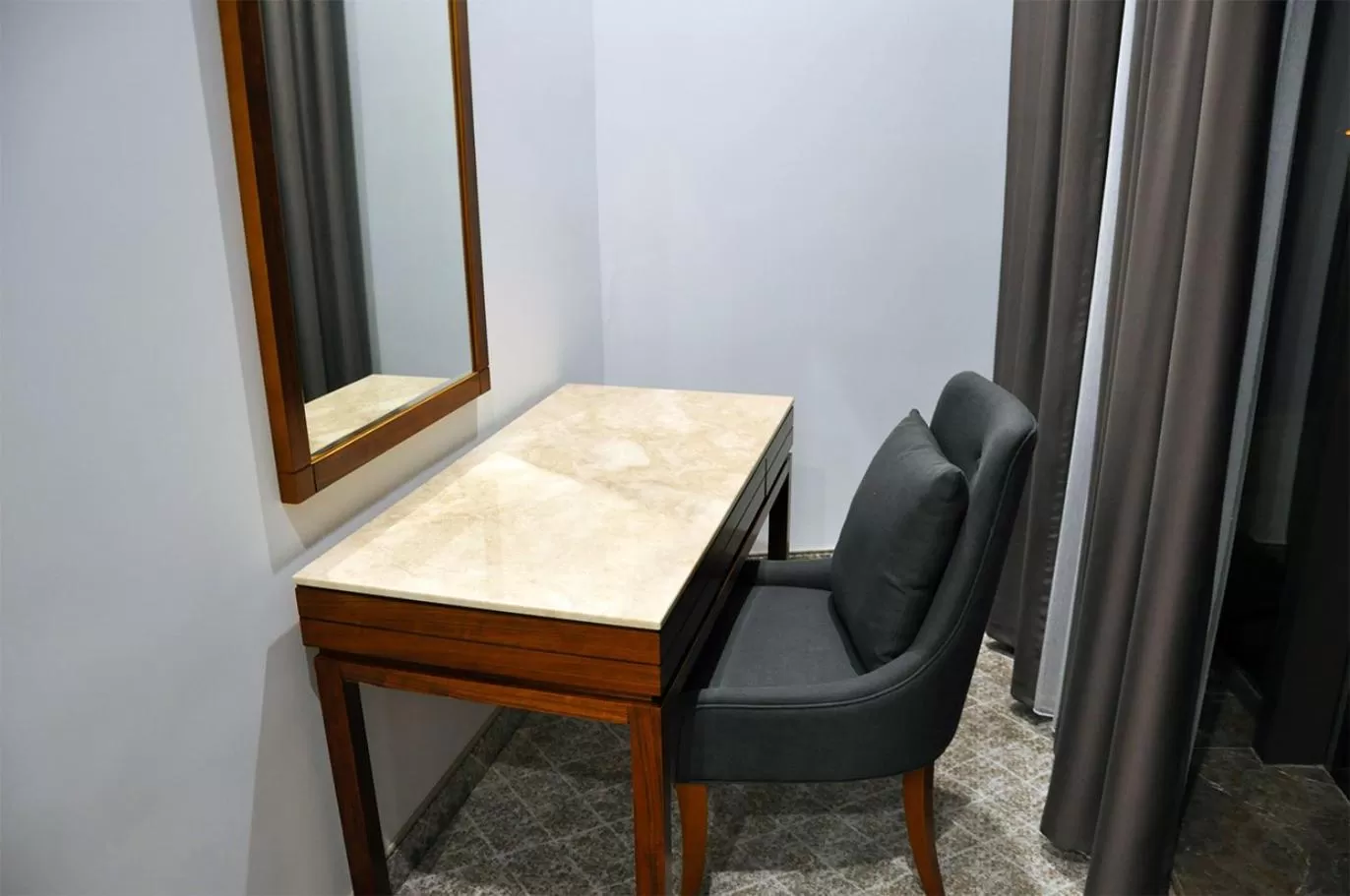 Parliament Palace Hotel