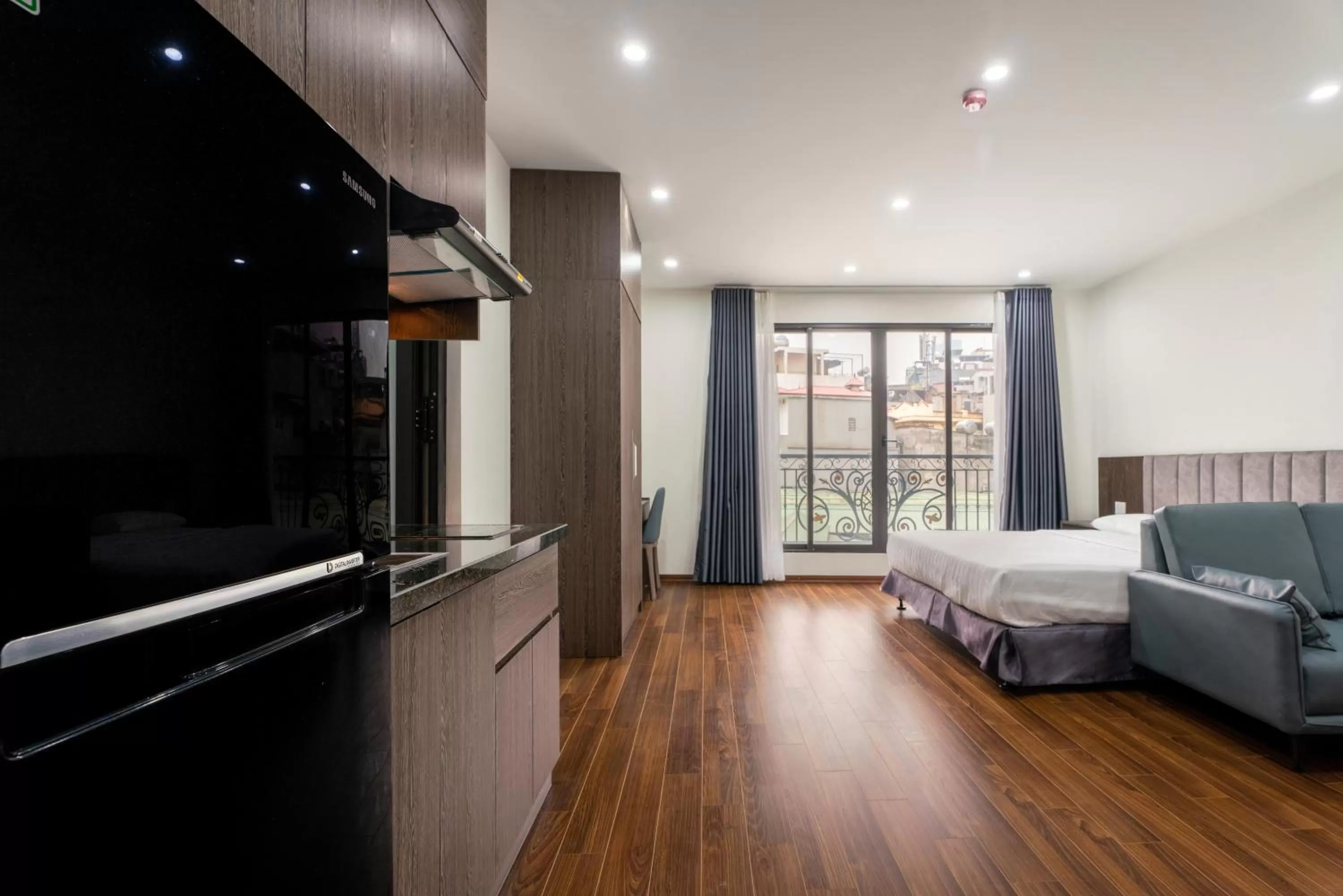 Bed in Granda Lake View Hotel & Apartment