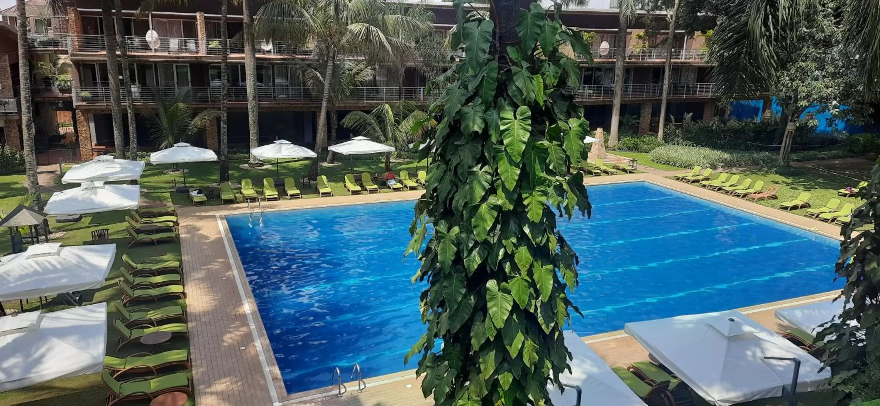 Swimming pool, Pool View in Kabira Country Club