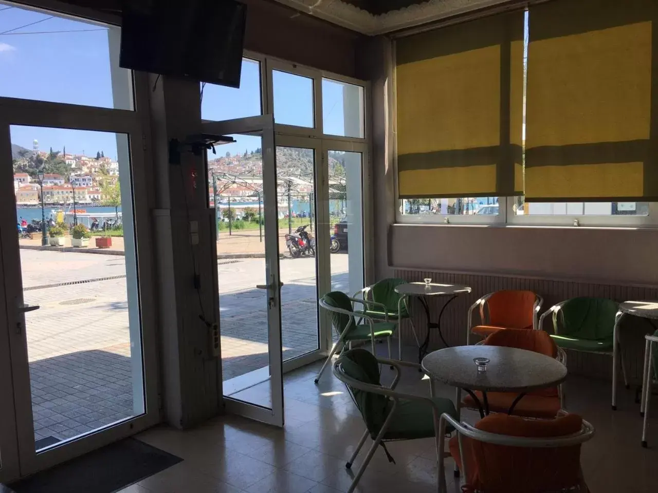 Dining area in Hotel Papasotiriou