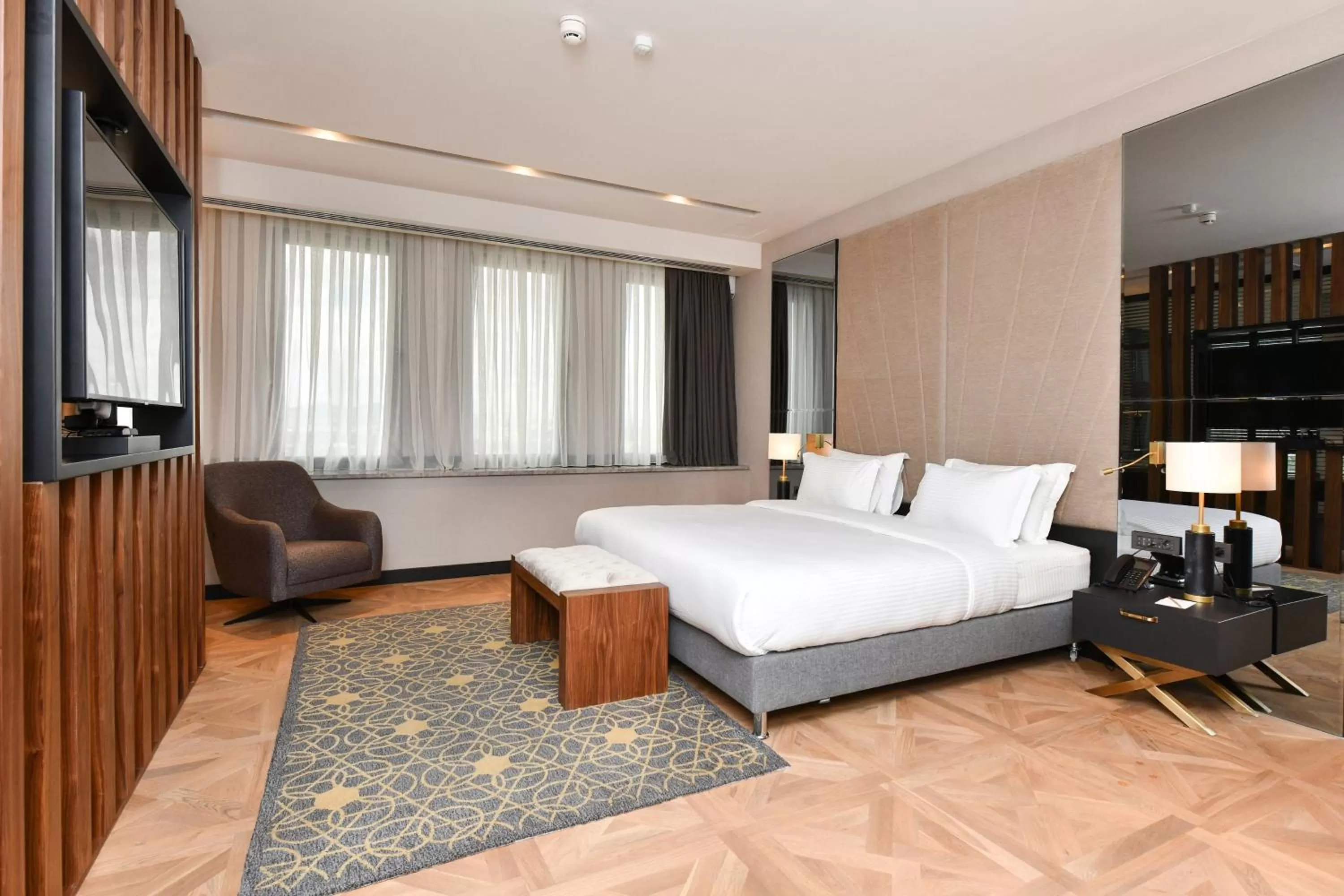 Bedroom, Bed in Crowne Plaza Ankara by IHG