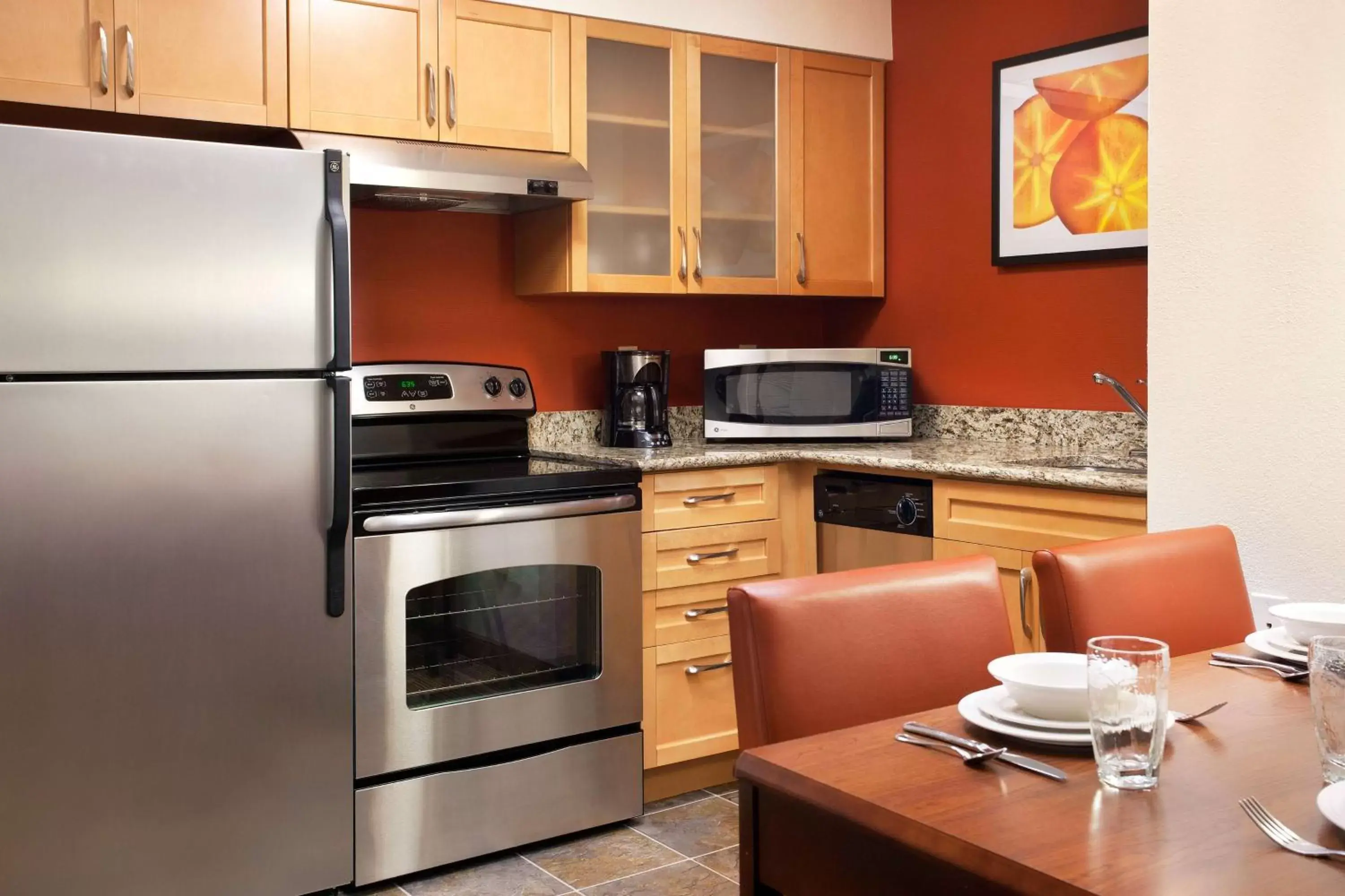 Kitchen or kitchenette, Kitchen/Kitchenette in Sonesta ES Suites San Antonio Downtown Alamo Plaza