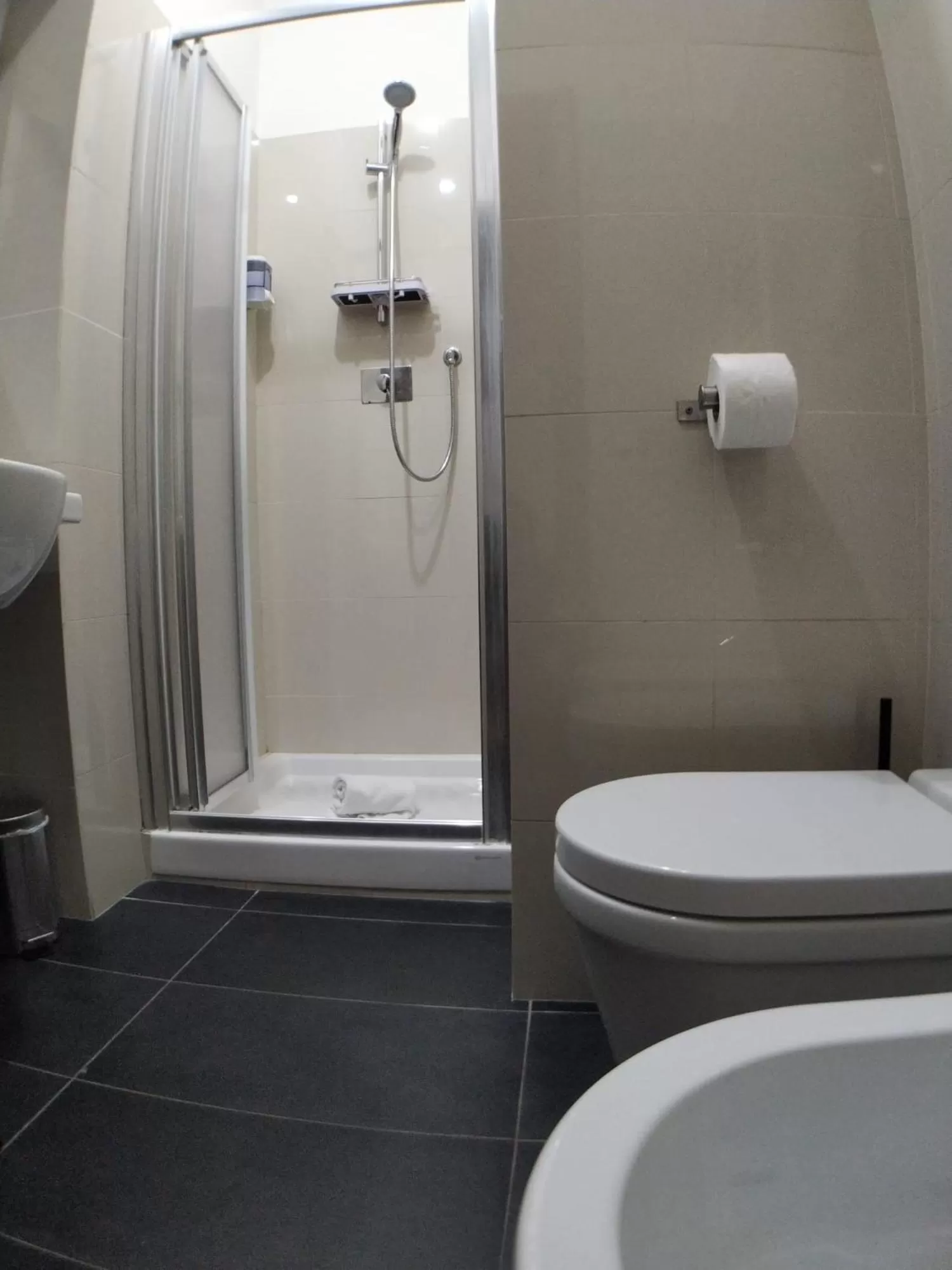 Toilet in B&B Gaudium Colosseo