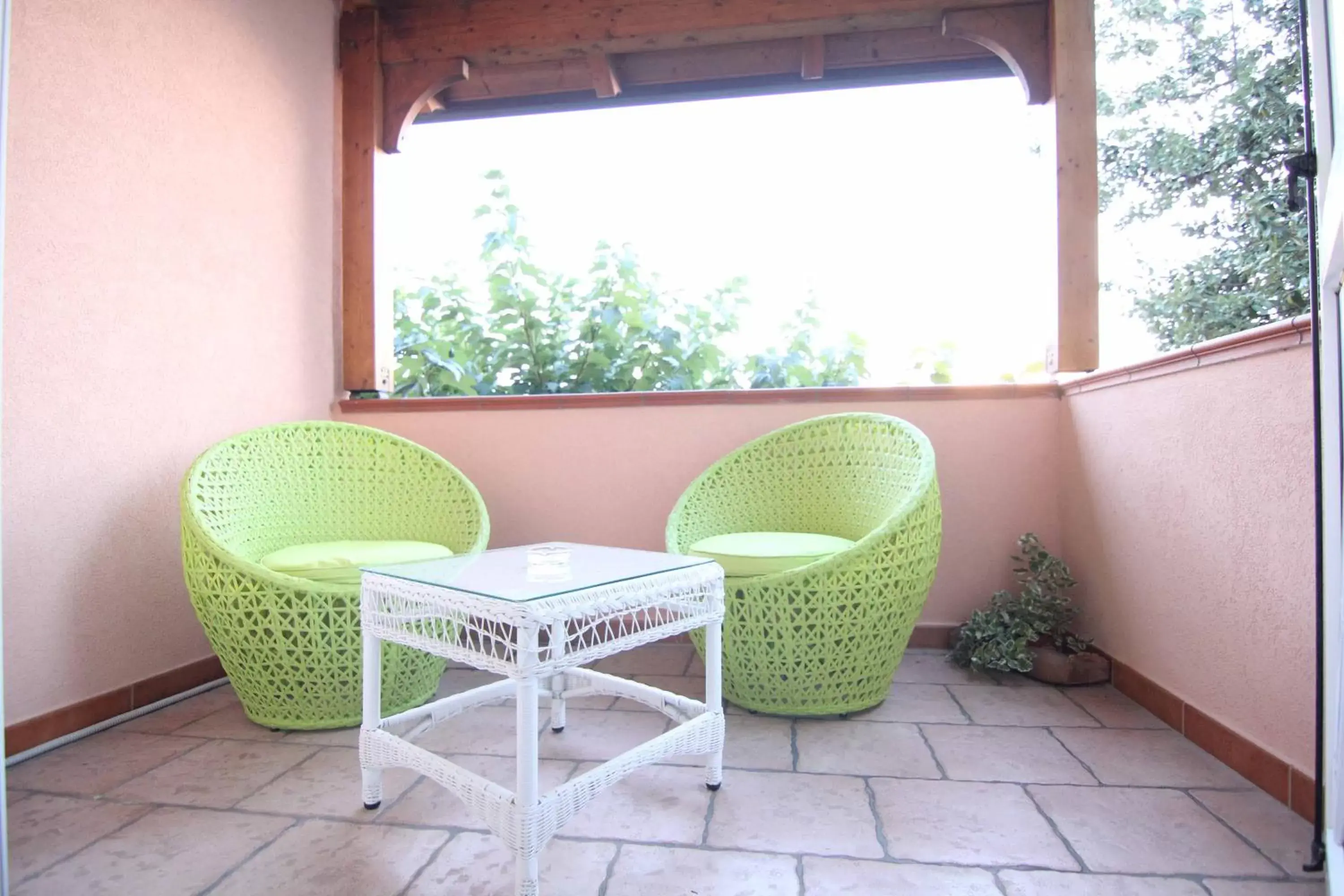 Balcony/Terrace in Il Giardino delle Jacaranda