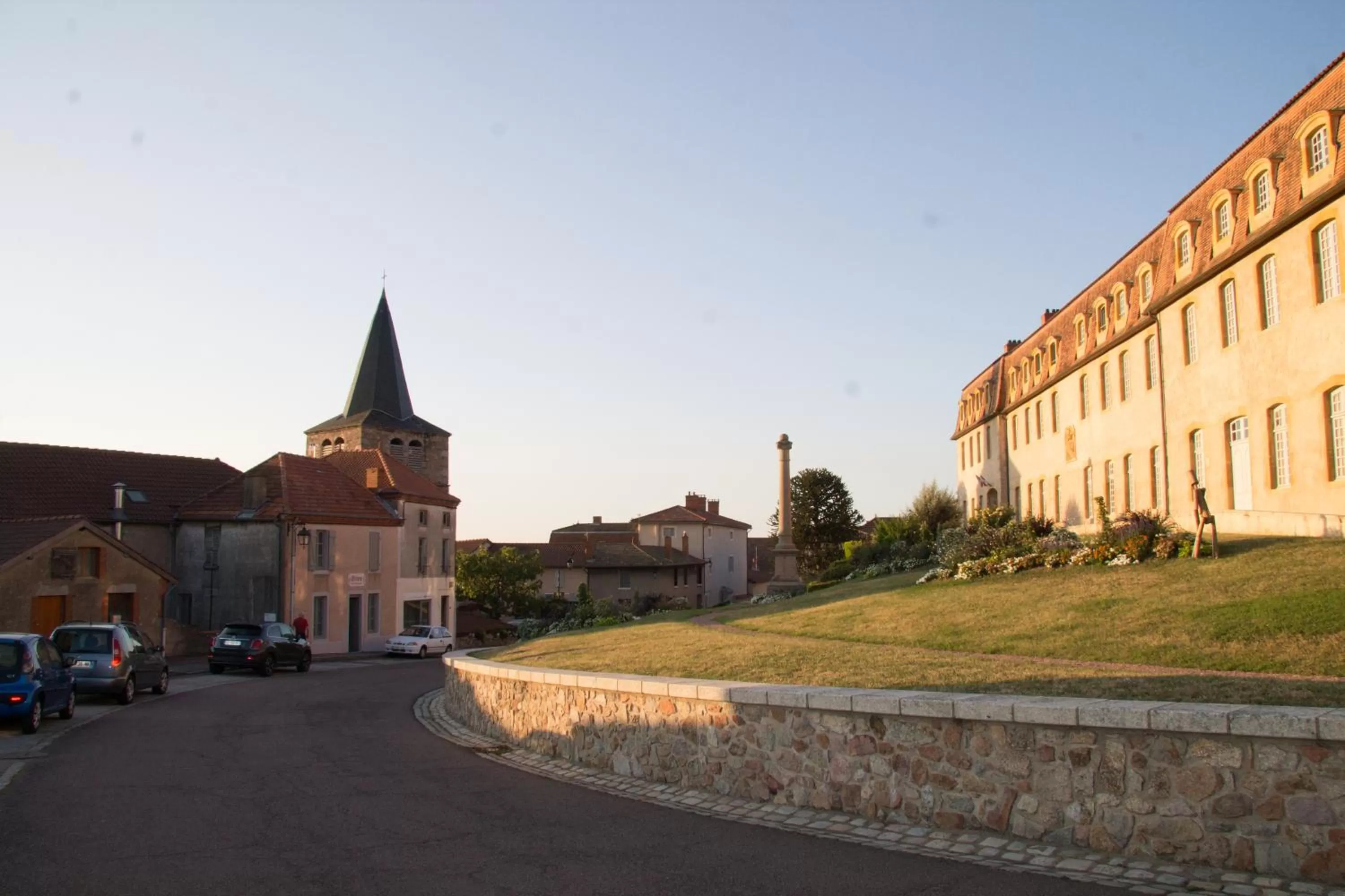 Property building in Gites Le Lancelot