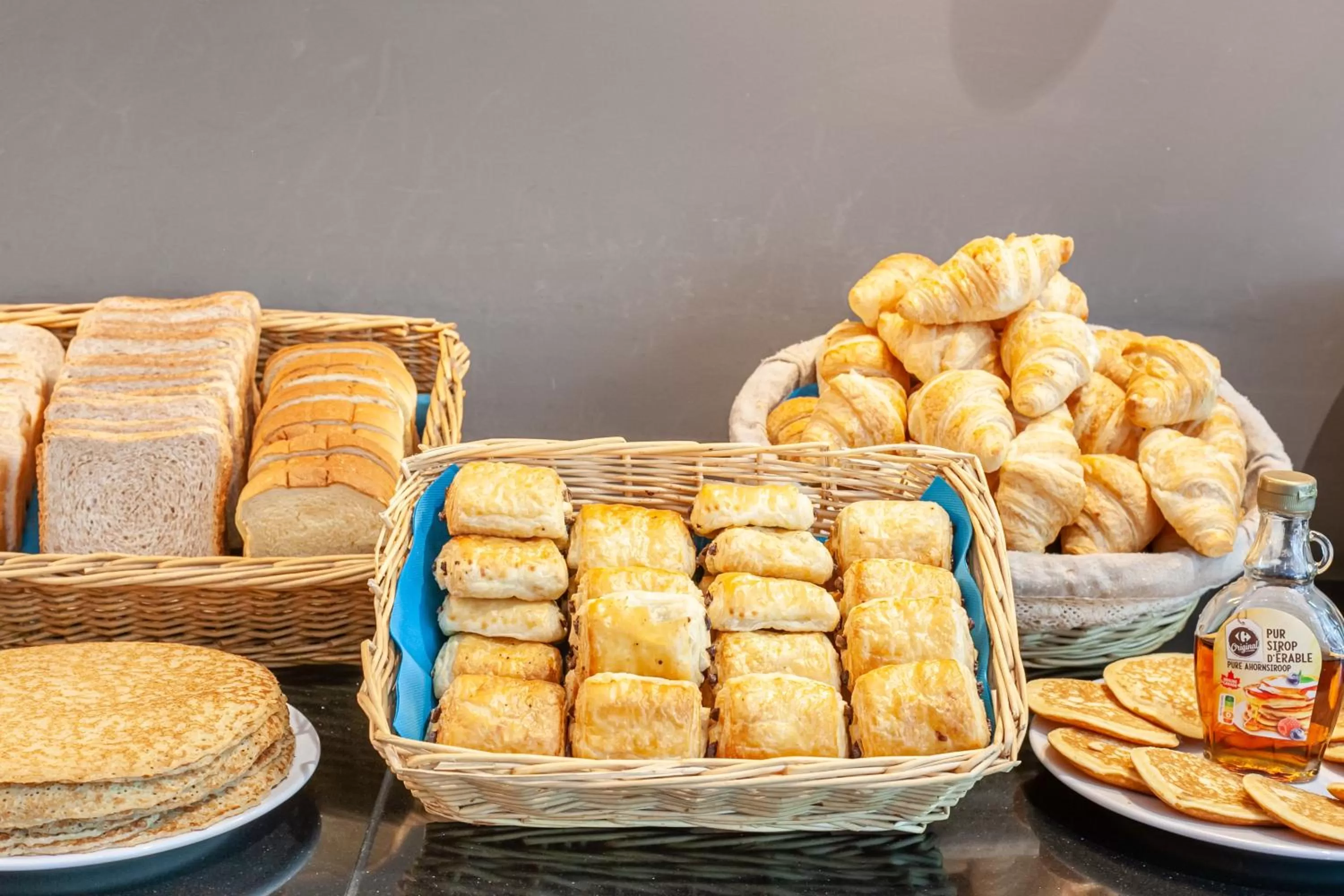 Food in Residhotel Le Grand Prado