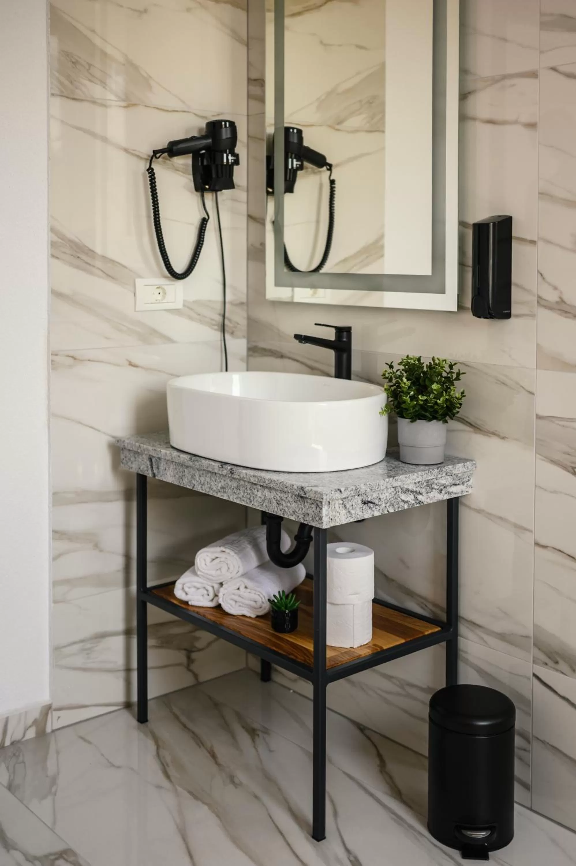 Bathroom in GBU Home Timisoara