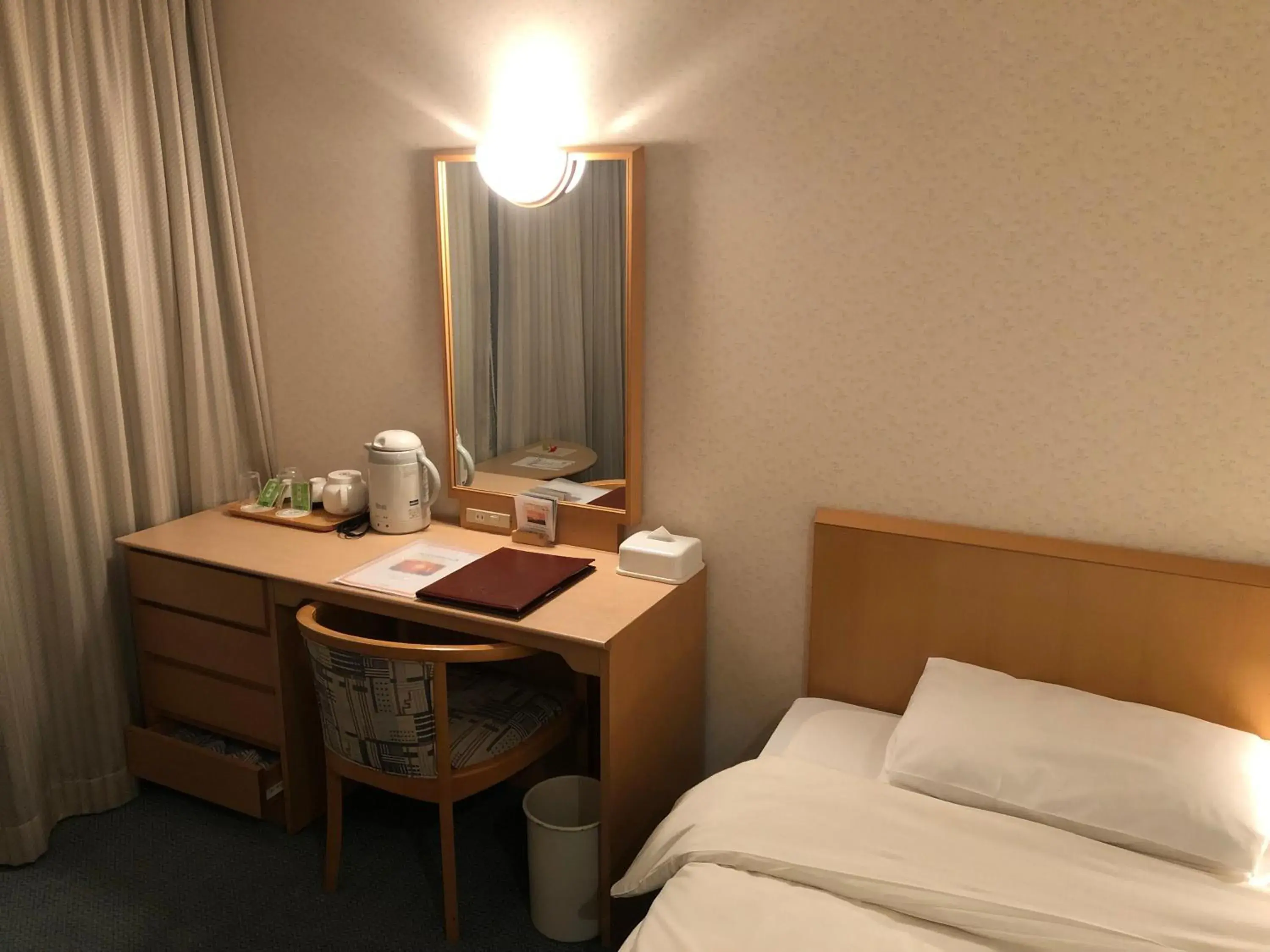 Bedroom, Bed in Kushiro Prince Hotel